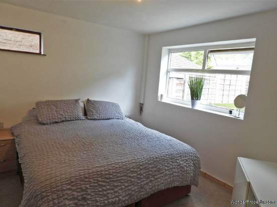 Additional Property Image 6 bedroom Detached for sale in Oldham 12