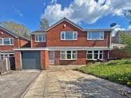 6 bedroom Detached for sale in Oldham