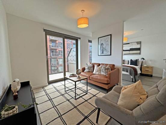 Additional Property Image 1 bedroom Studio to rent in Rochdale 7