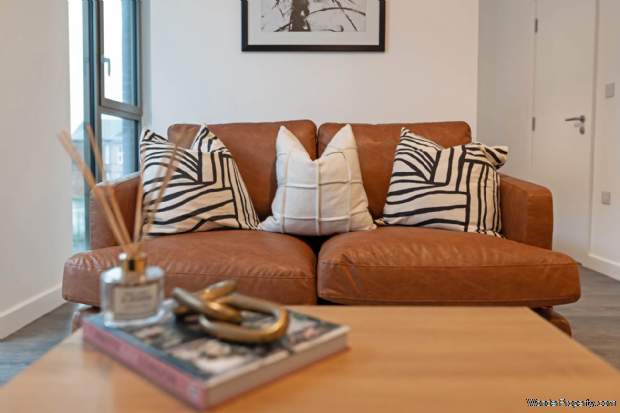 Additional Property Image 1 bedroom Studio to rent in Rochdale 11