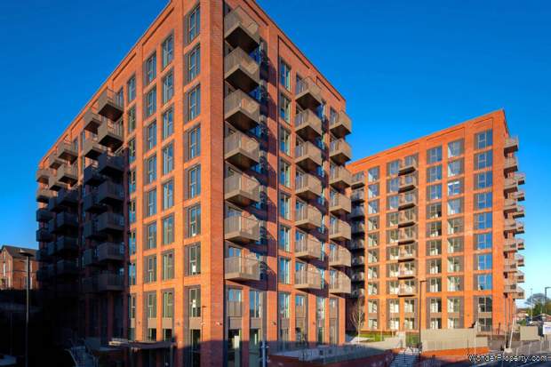 2 bedroom Apartment to rent in Rochdale
