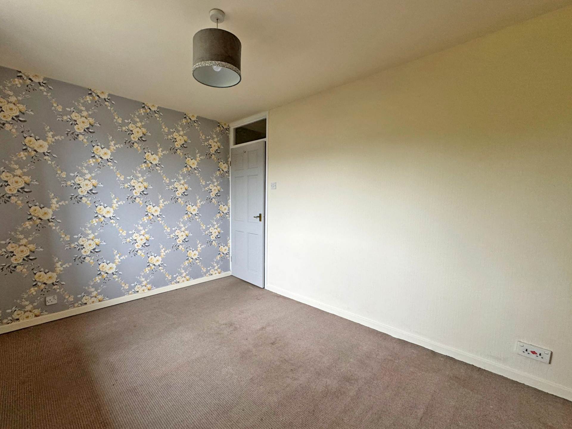 Additional Property Image 2 bedroom Semi Detached to rent in Oldham 5