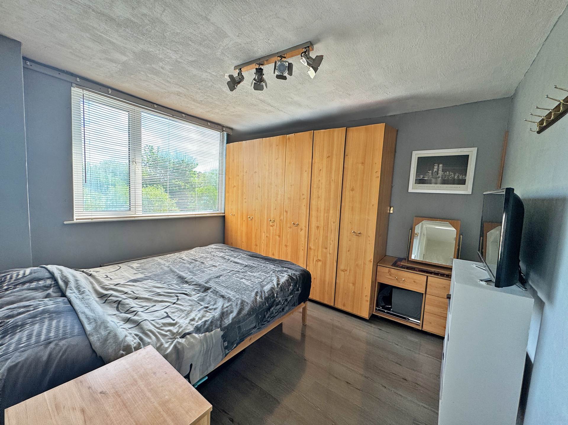 Additional Property Image 3 bedroom Semi Detached for sale in Oldham 8
