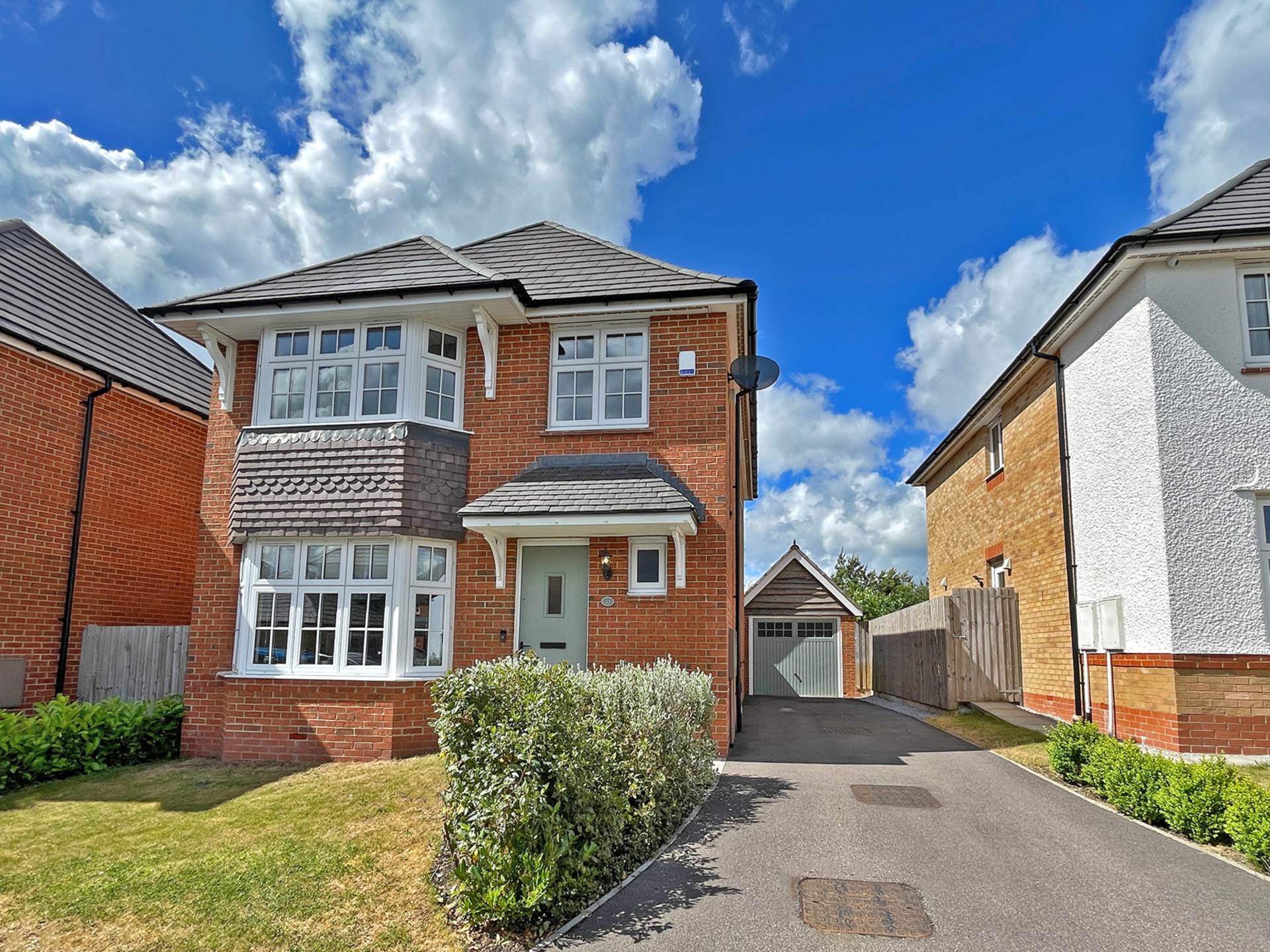 Additional Property Image 4 bedroom Detached for sale in Oldham 2