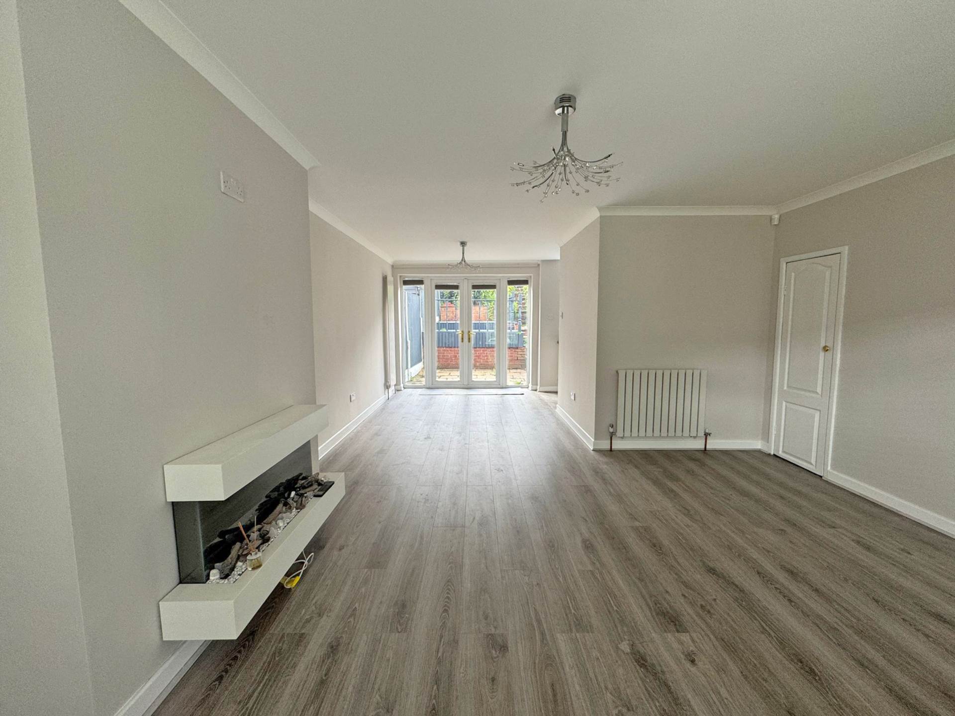 Additional Property Image 3 bedroom Town House to rent in Oldham 2
