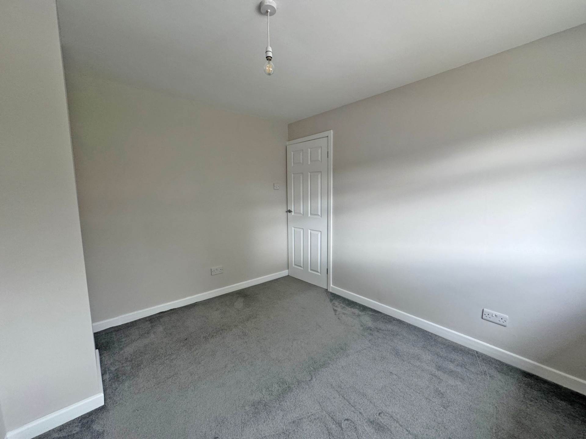 Additional Property Image 3 bedroom Town House to rent in Oldham 9