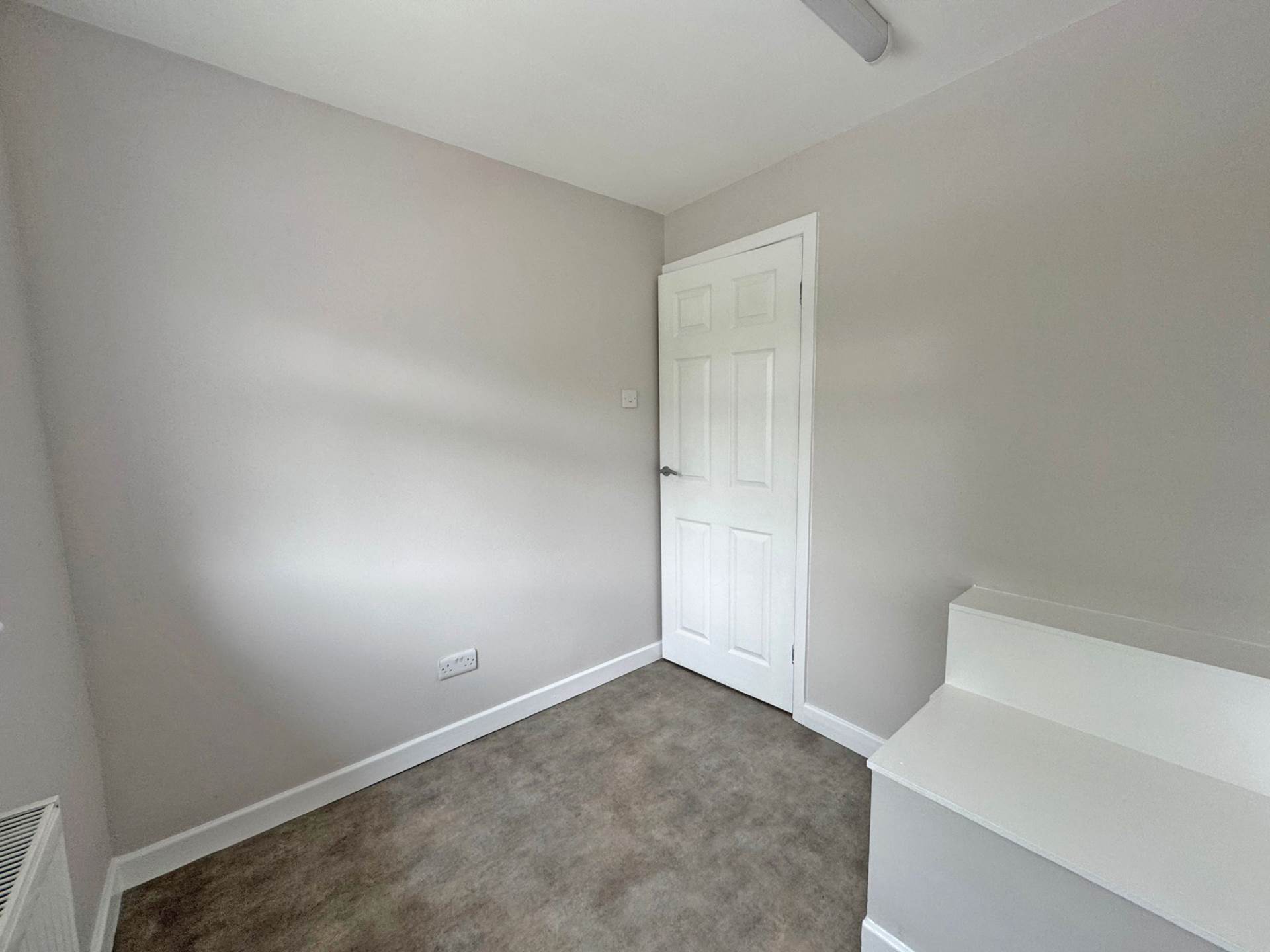 Additional Property Image 3 bedroom Town House to rent in Oldham 12