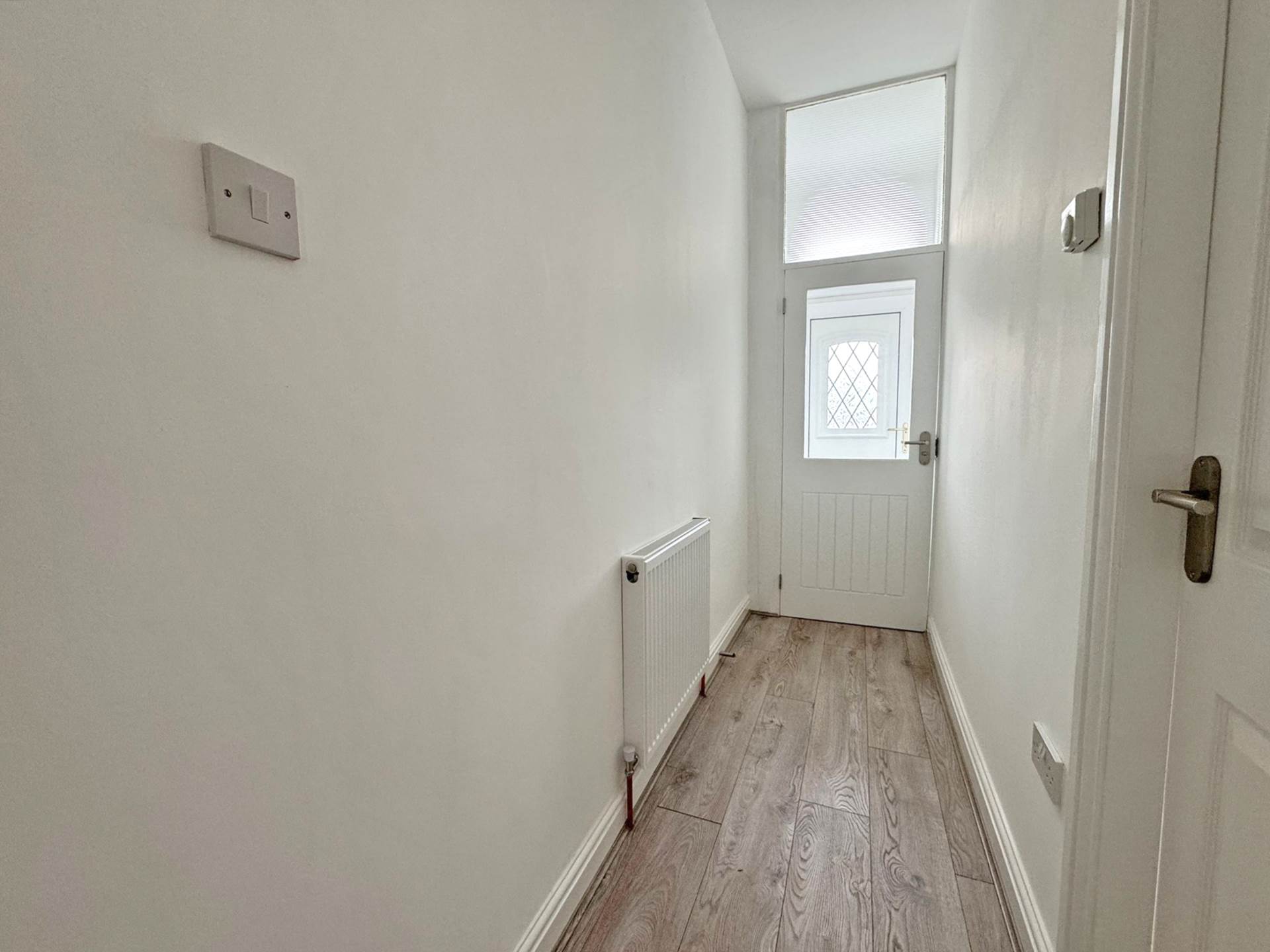 Additional Property Image 2 bedroom Terraced to rent in Oldham 2