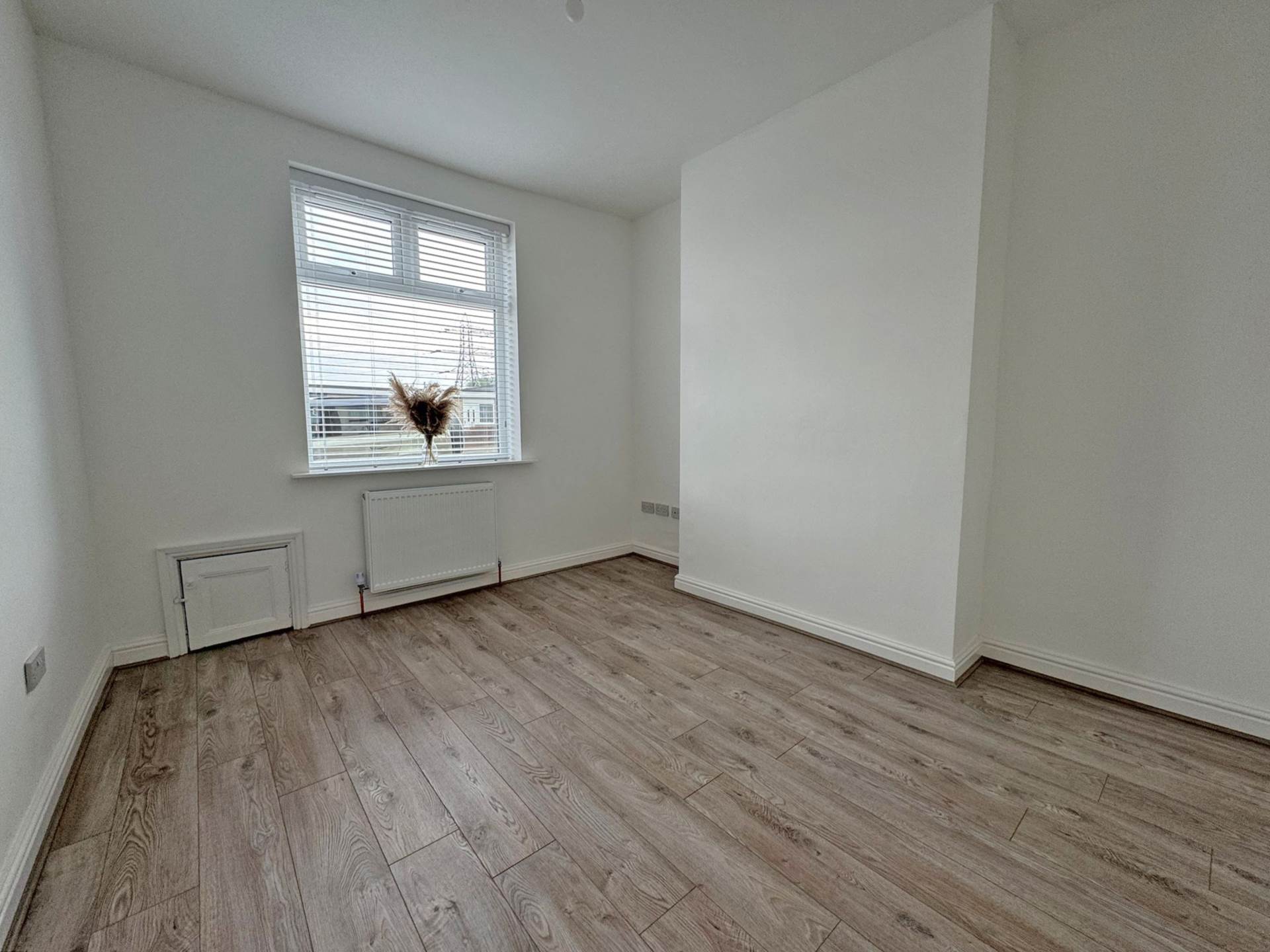 Additional Property Image 2 bedroom Terraced to rent in Oldham 3
