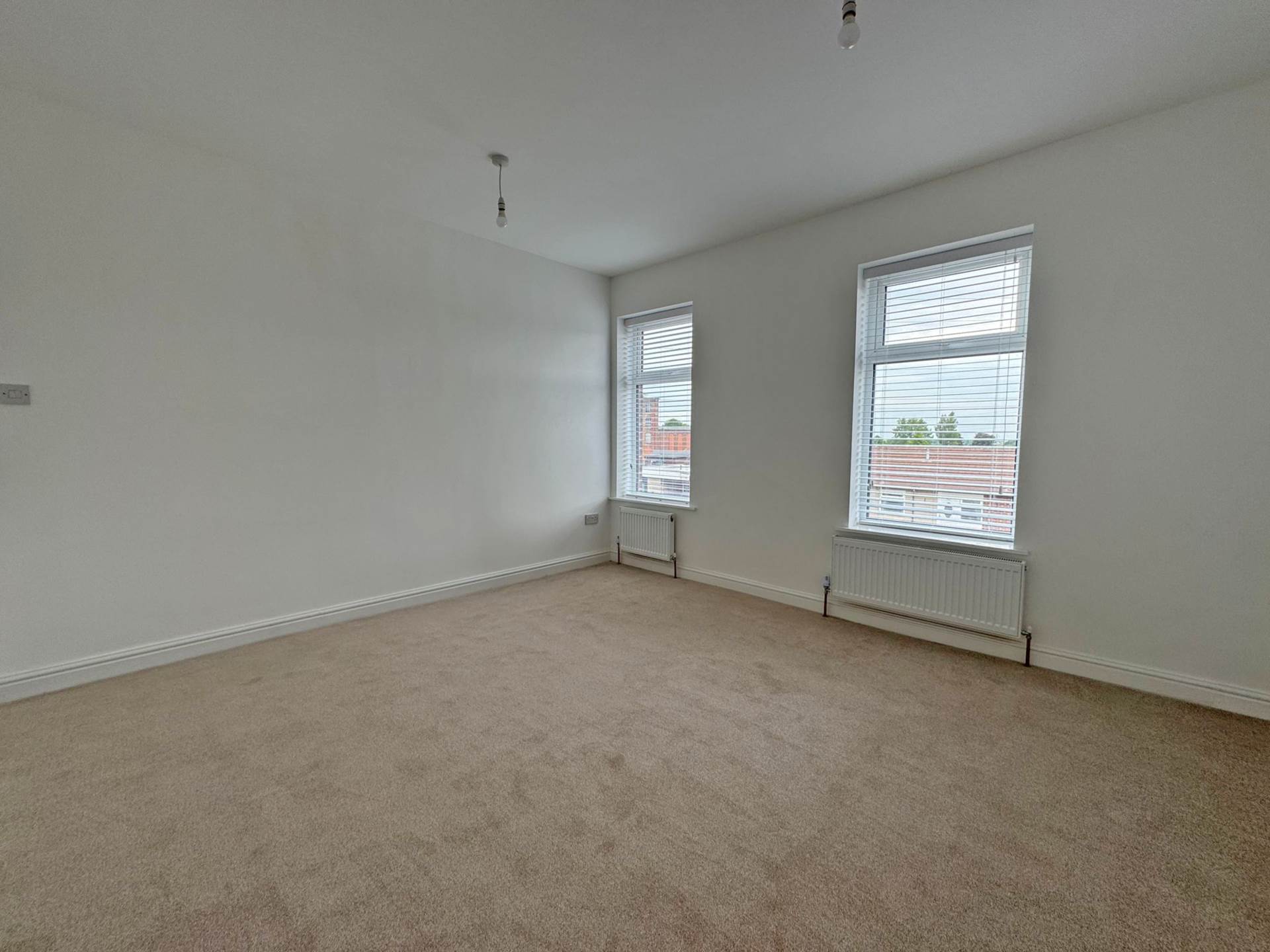 Additional Property Image 2 bedroom Terraced to rent in Oldham 13