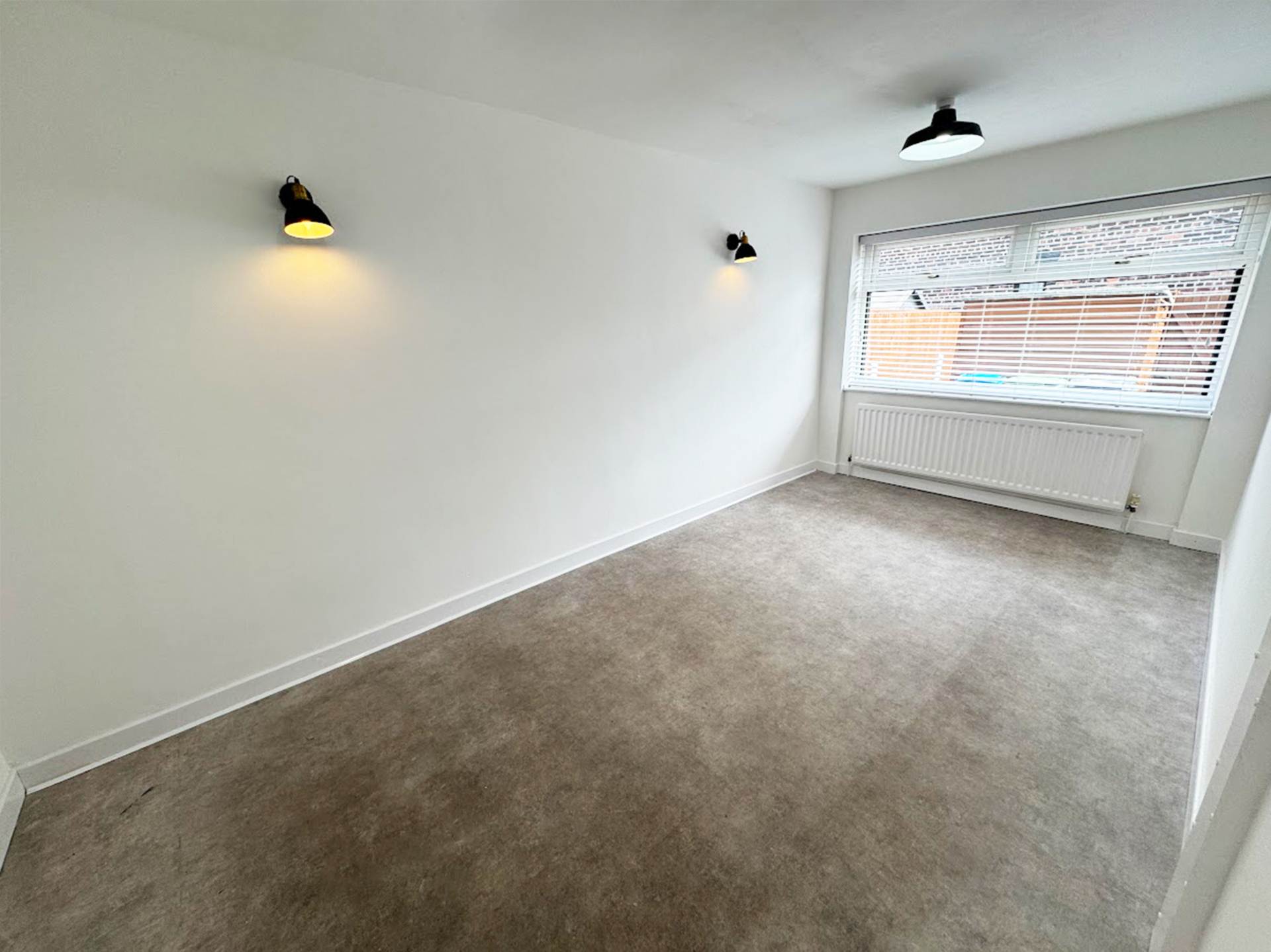Additional Property Image 3 bedroom Semi Detached for sale in Oldham 5