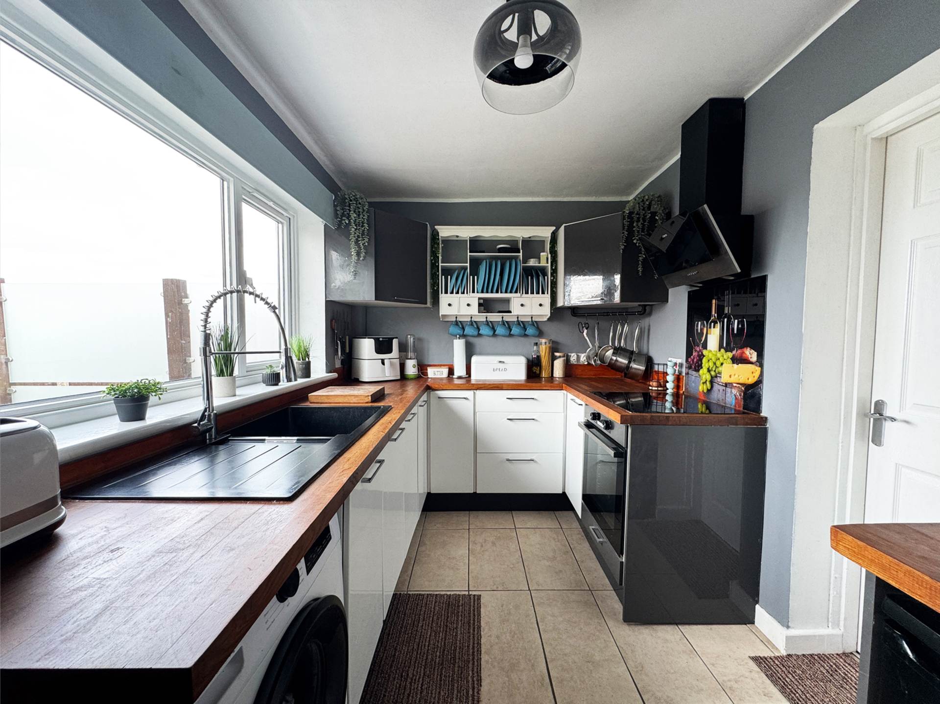 Additional Property Image 3 bedroom Detached Bungalow for sale in Oldham 6