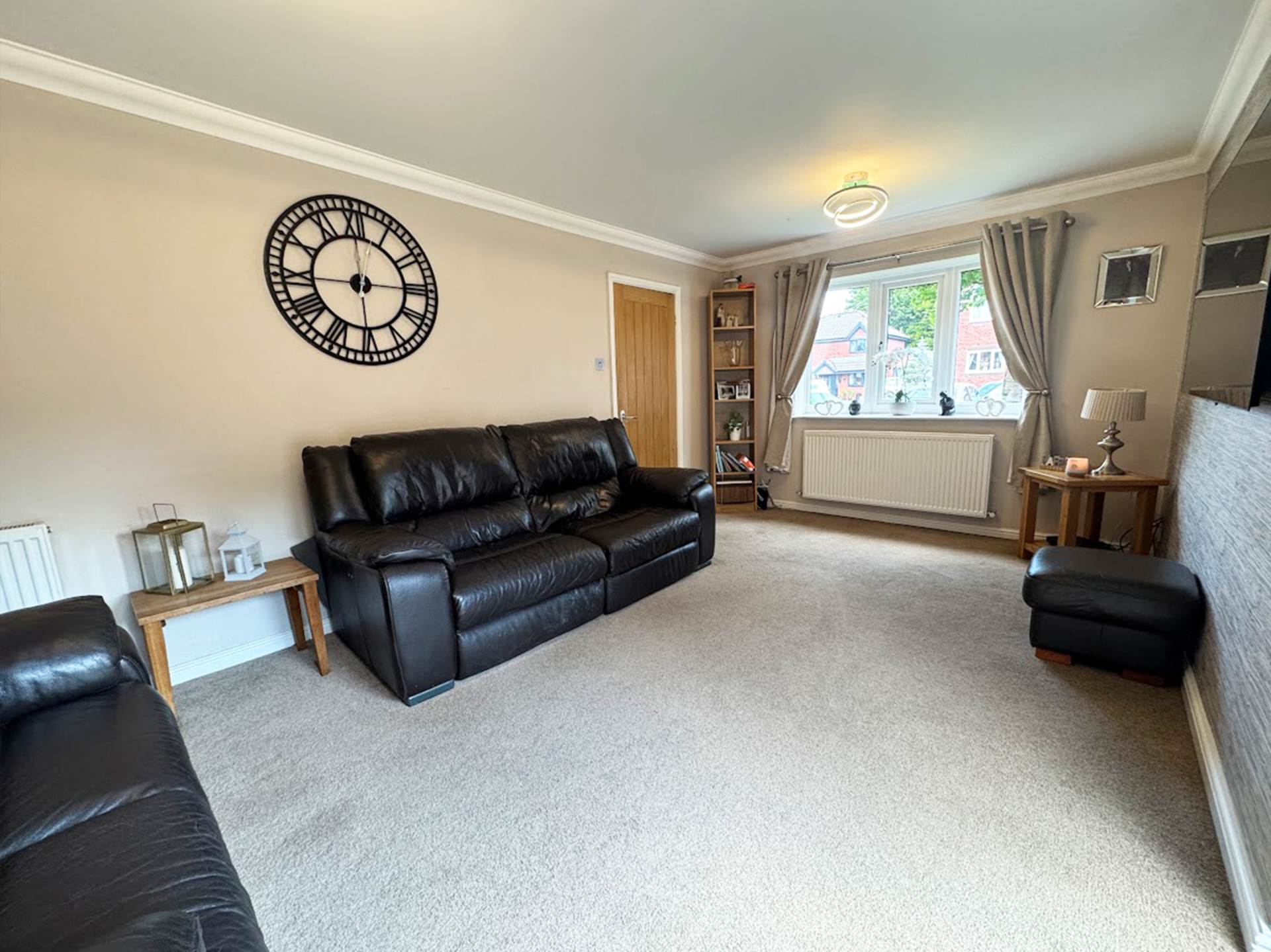 Additional Property Image 3 bedroom Detached for sale in Oldham 3