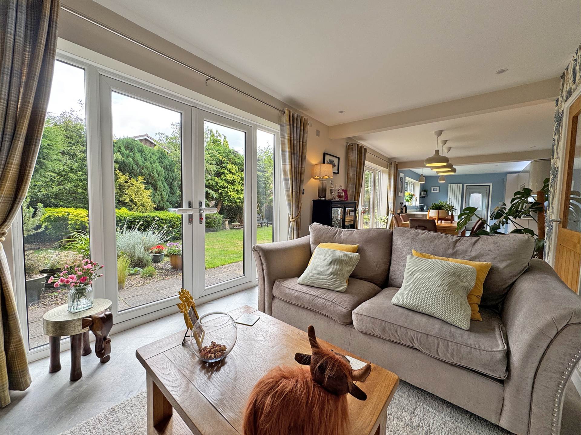 Additional Property Image 4 bedroom Detached for sale in Oldham 9