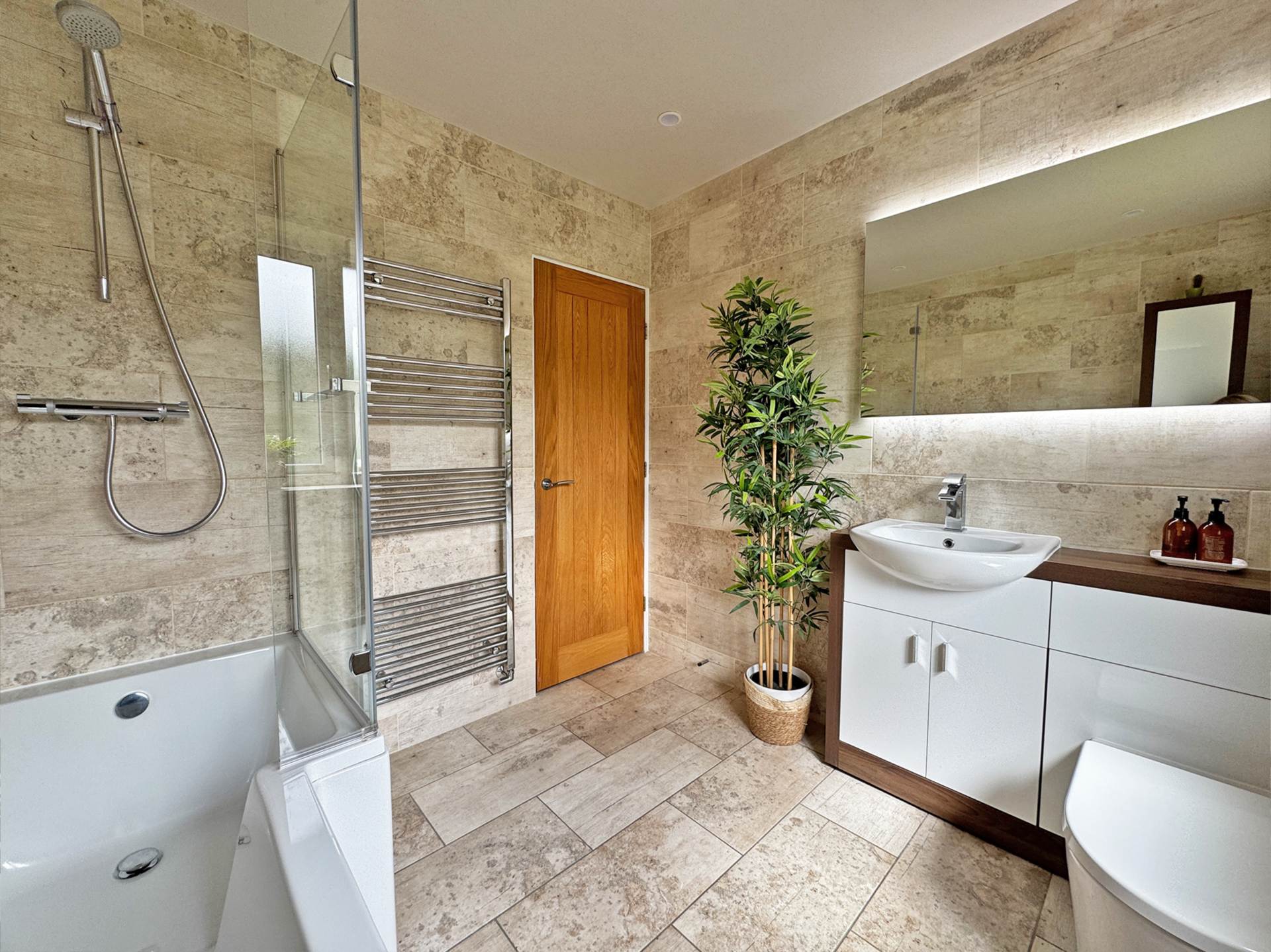 Additional Property Image 4 bedroom Detached for sale in Oldham 27