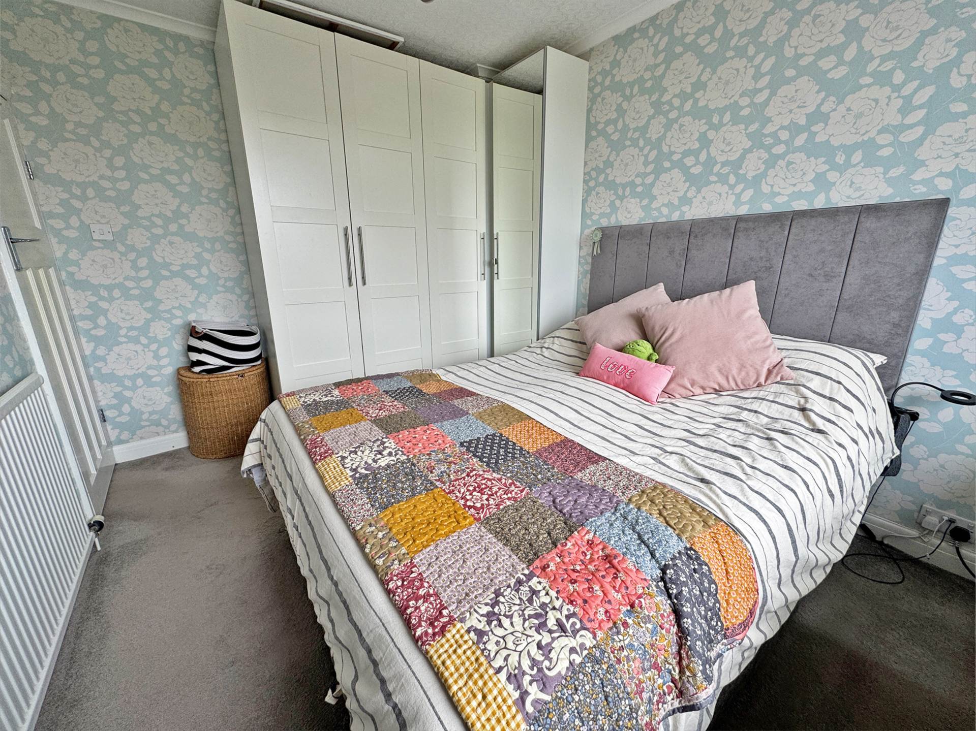 Additional Property Image 3 bedroom Semi Detached for sale in Oldham 4