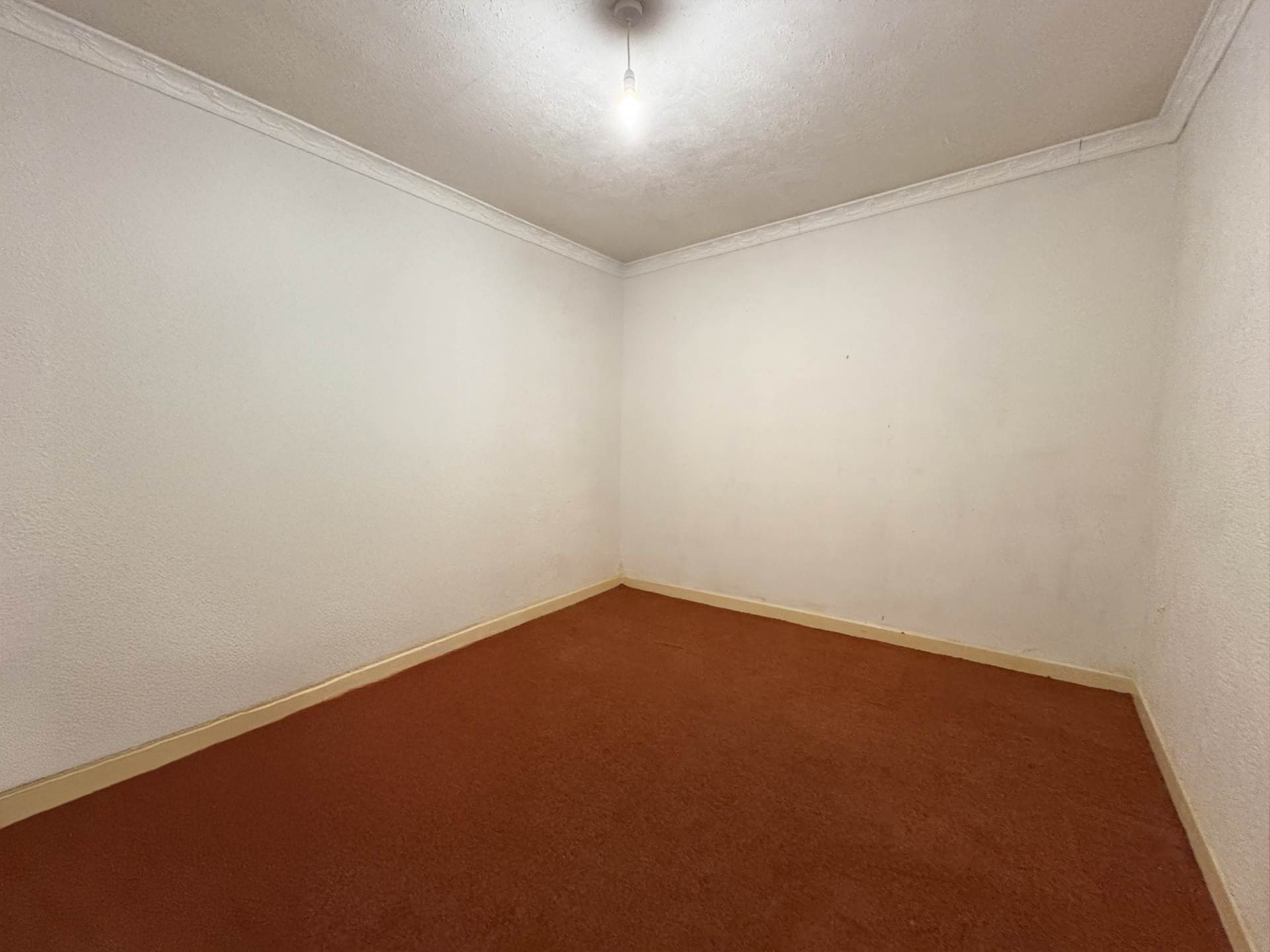 Additional Property Image 3 bedroom Semi Detached Bungalow for sale in Oldham 9
