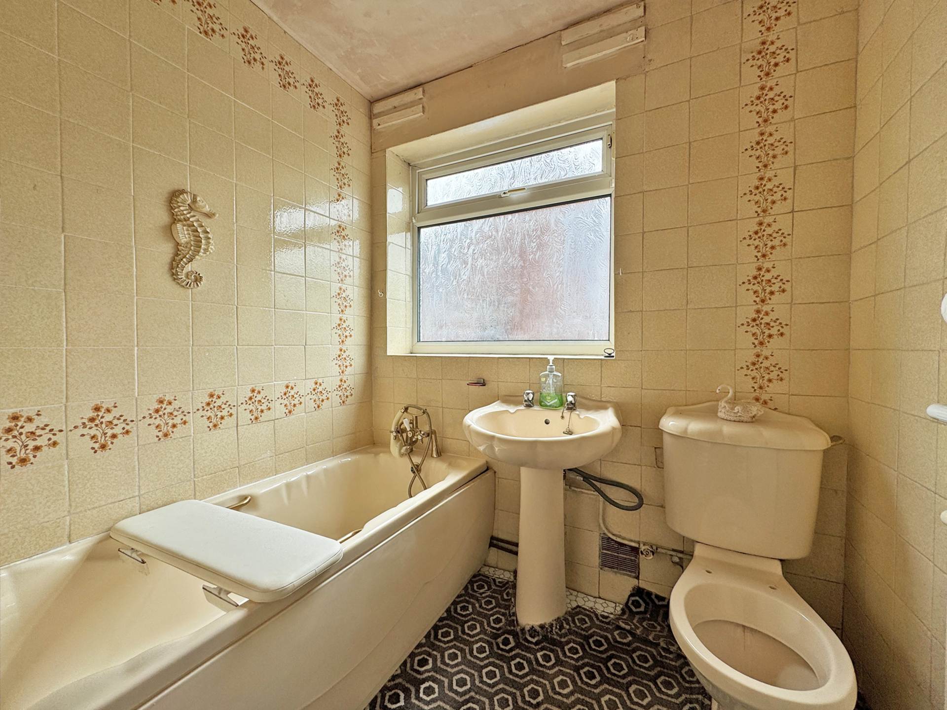 Additional Property Image 3 bedroom Semi Detached Bungalow for sale in Oldham 10