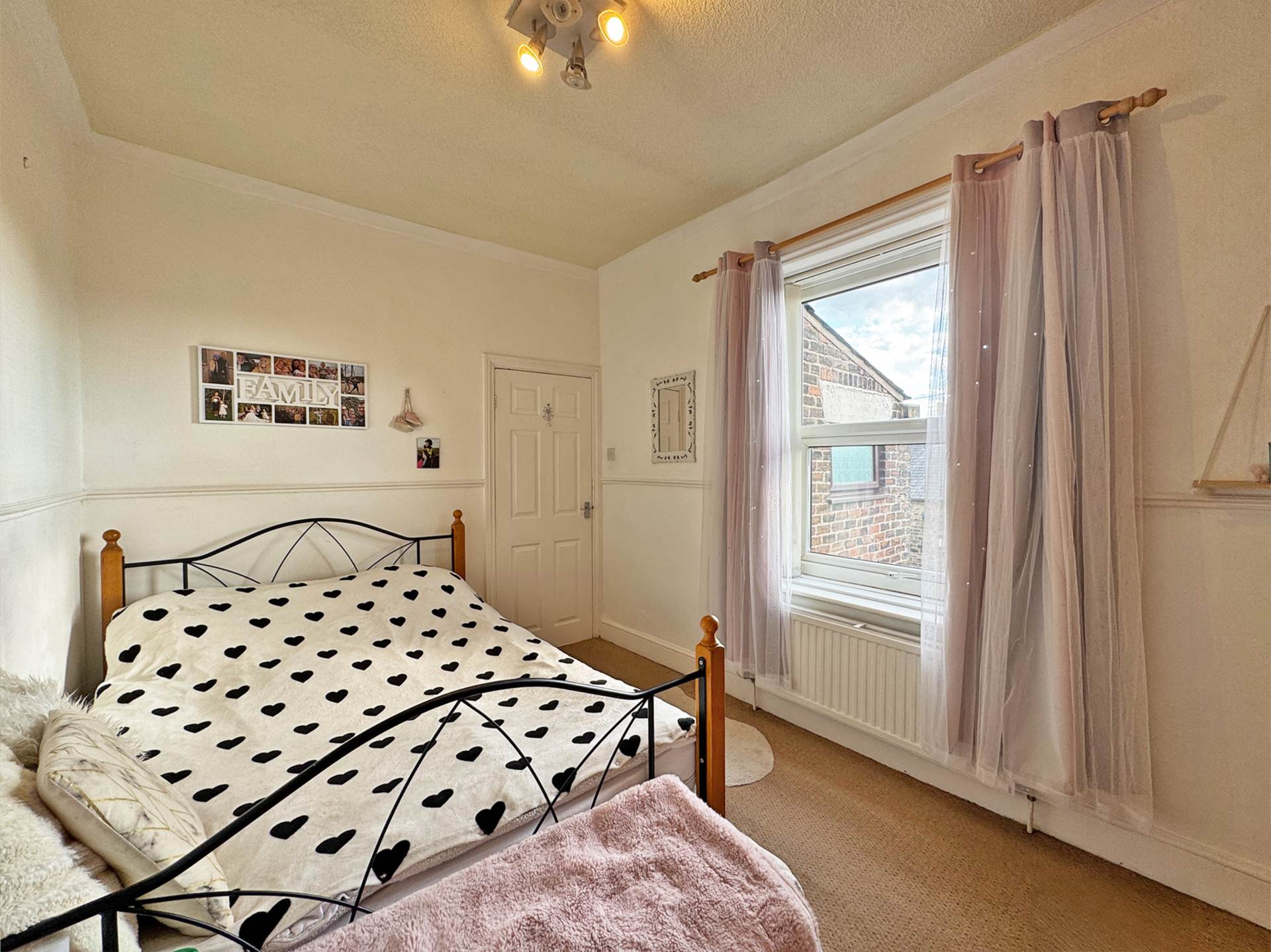 Additional Property Image 3 bedroom End of Terrace for sale in Oldham 5