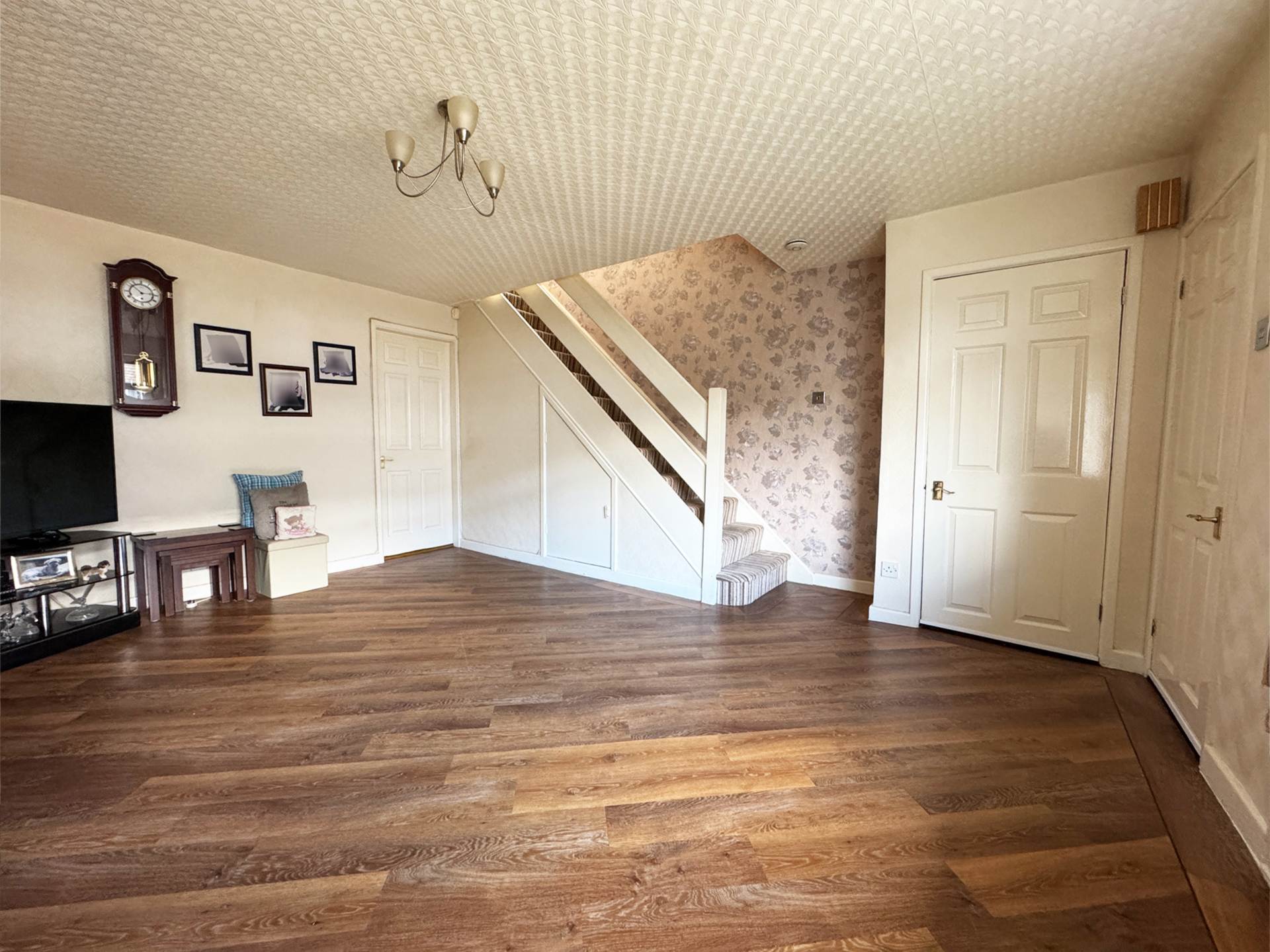 Additional Property Image 3 bedroom Semi Detached for sale in Oldham 3