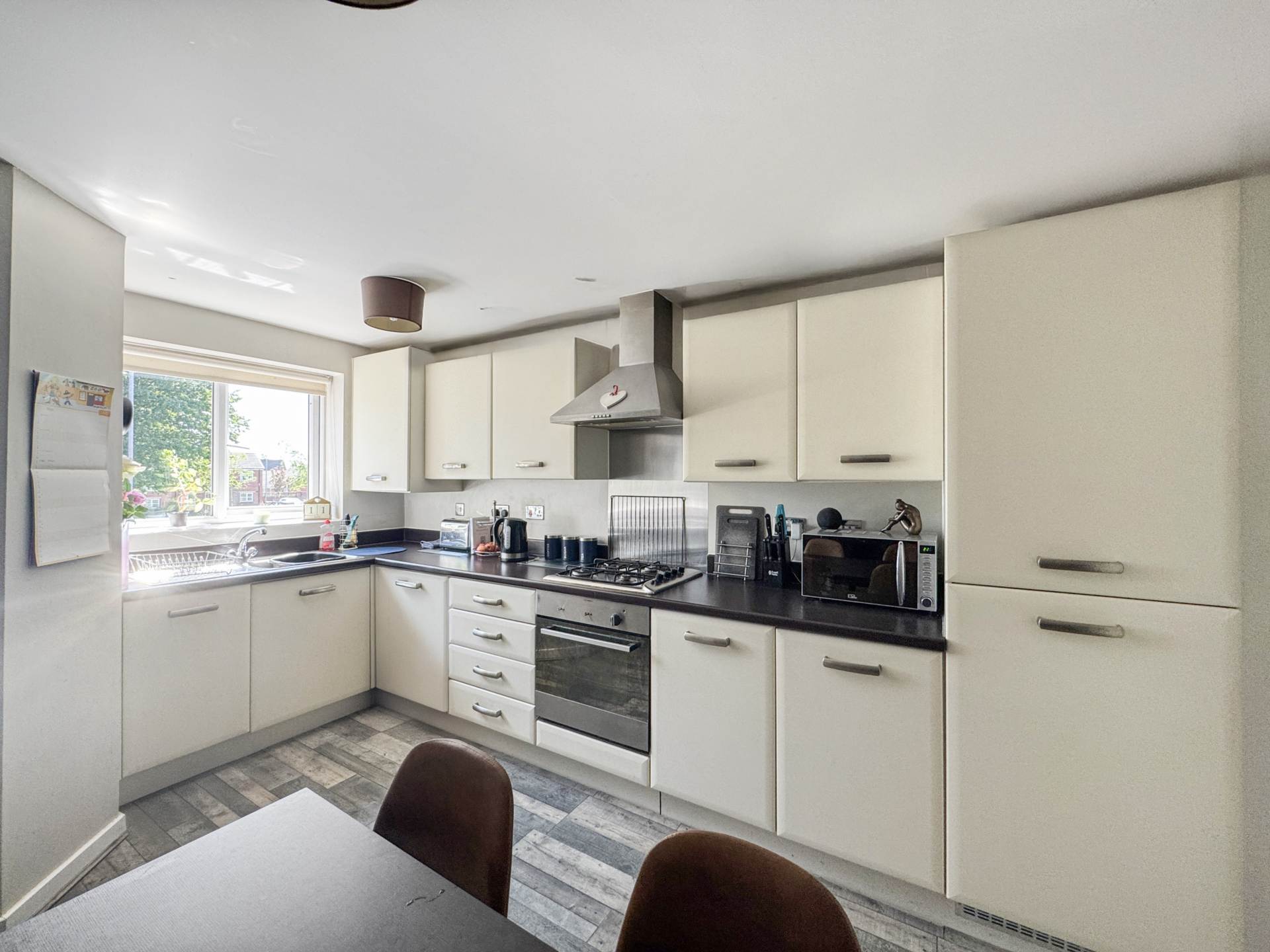 Additional Property Image 3 bedroom Semi Detached for sale in Oldham 3
