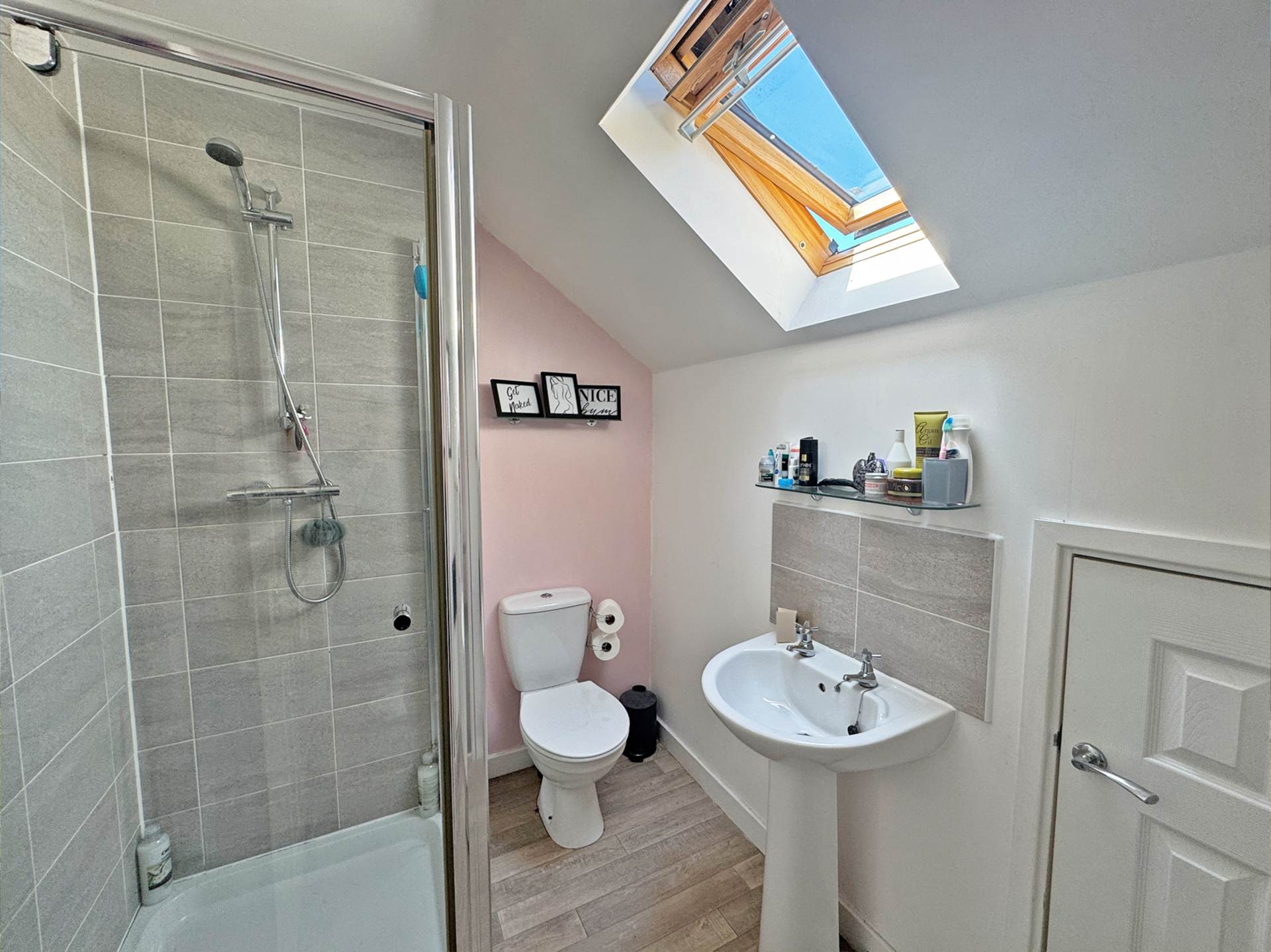 Additional Property Image 3 bedroom Semi Detached for sale in Oldham 8