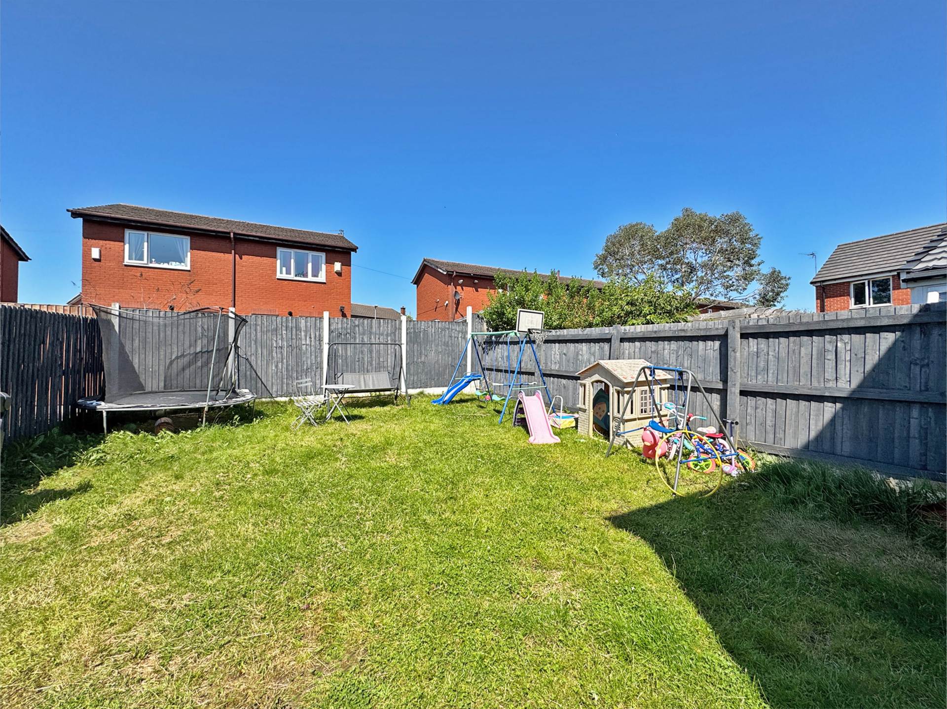 Additional Property Image 3 bedroom Semi Detached for sale in Oldham 14