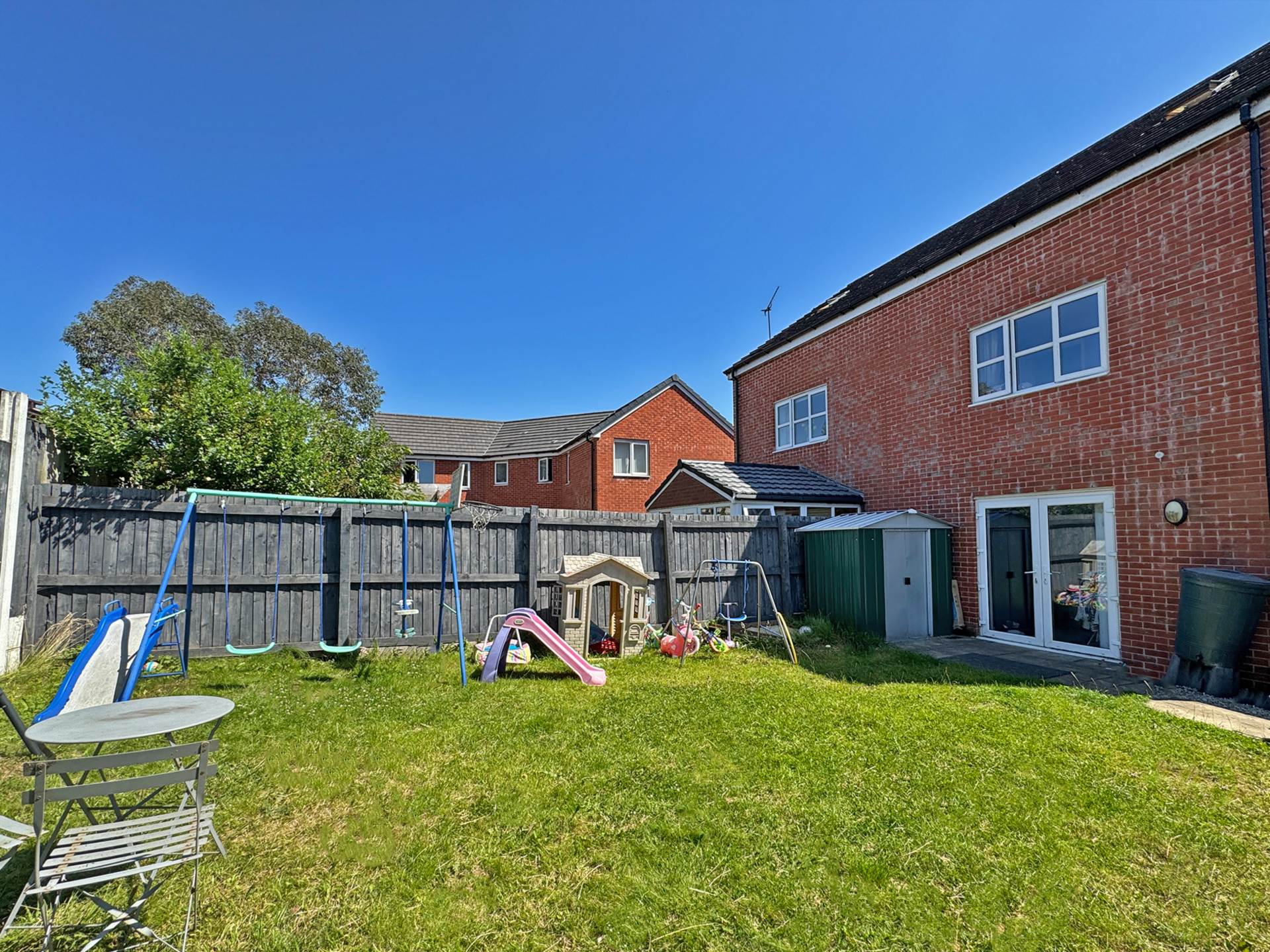 Additional Property Image 3 bedroom Semi Detached for sale in Oldham 15