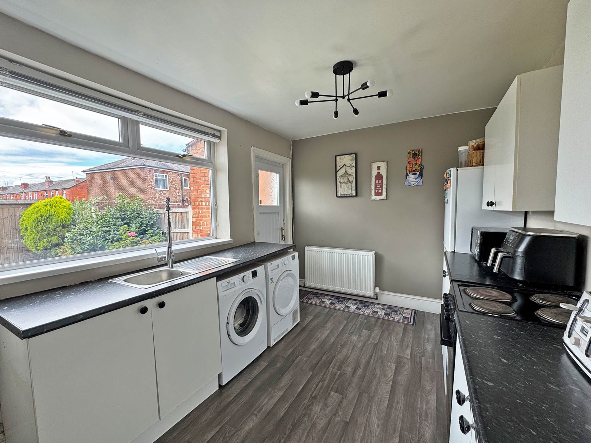 Additional Property Image 4 bedroom Semi Detached for sale in Manchester 6