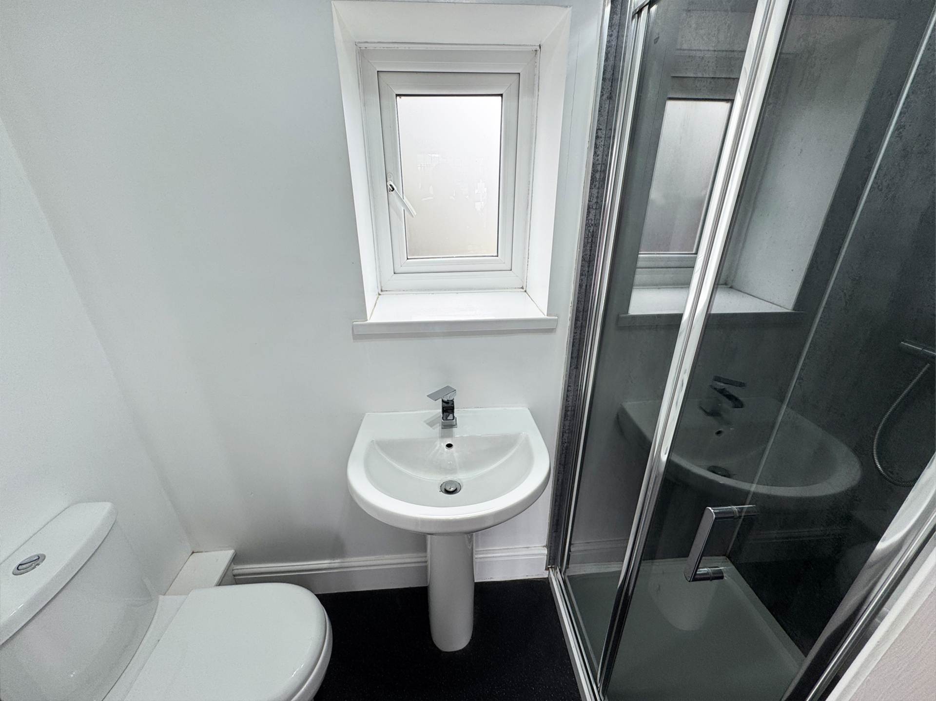 Additional Property Image 4 bedroom Semi Detached for sale in Manchester 11