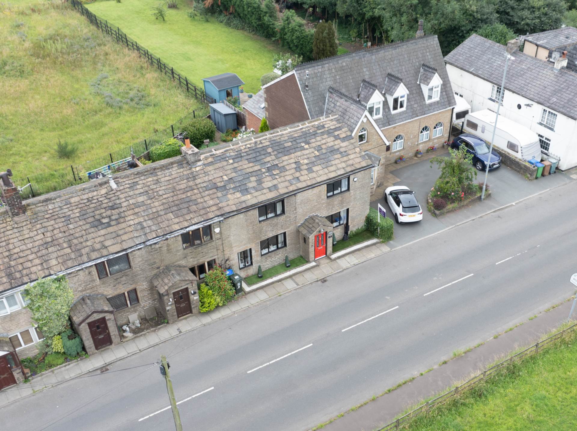 Additional Property Image 4 bedroom Cottage for sale in Rochdale 2