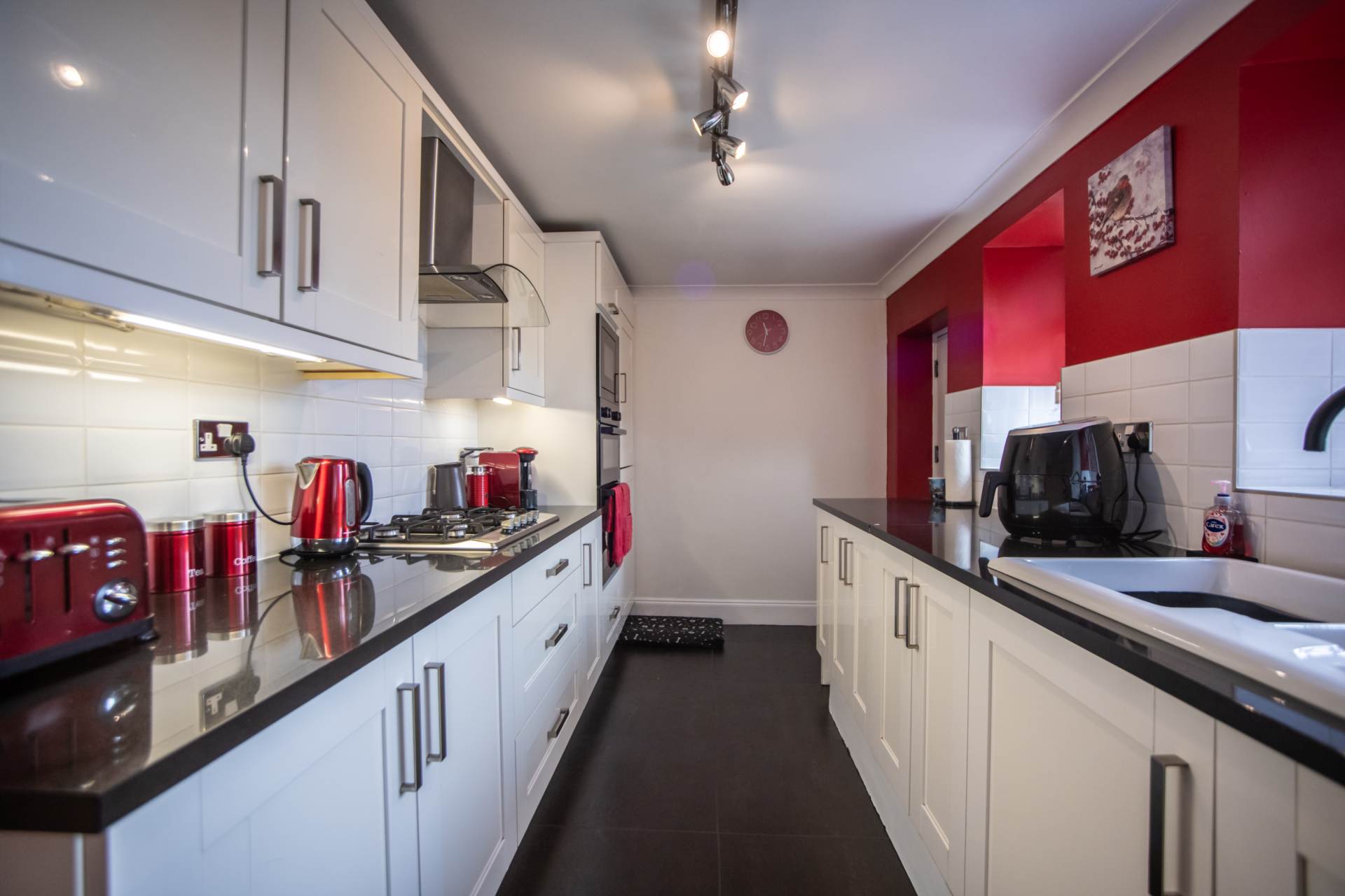 Additional Property Image 4 bedroom Cottage for sale in Rochdale 8