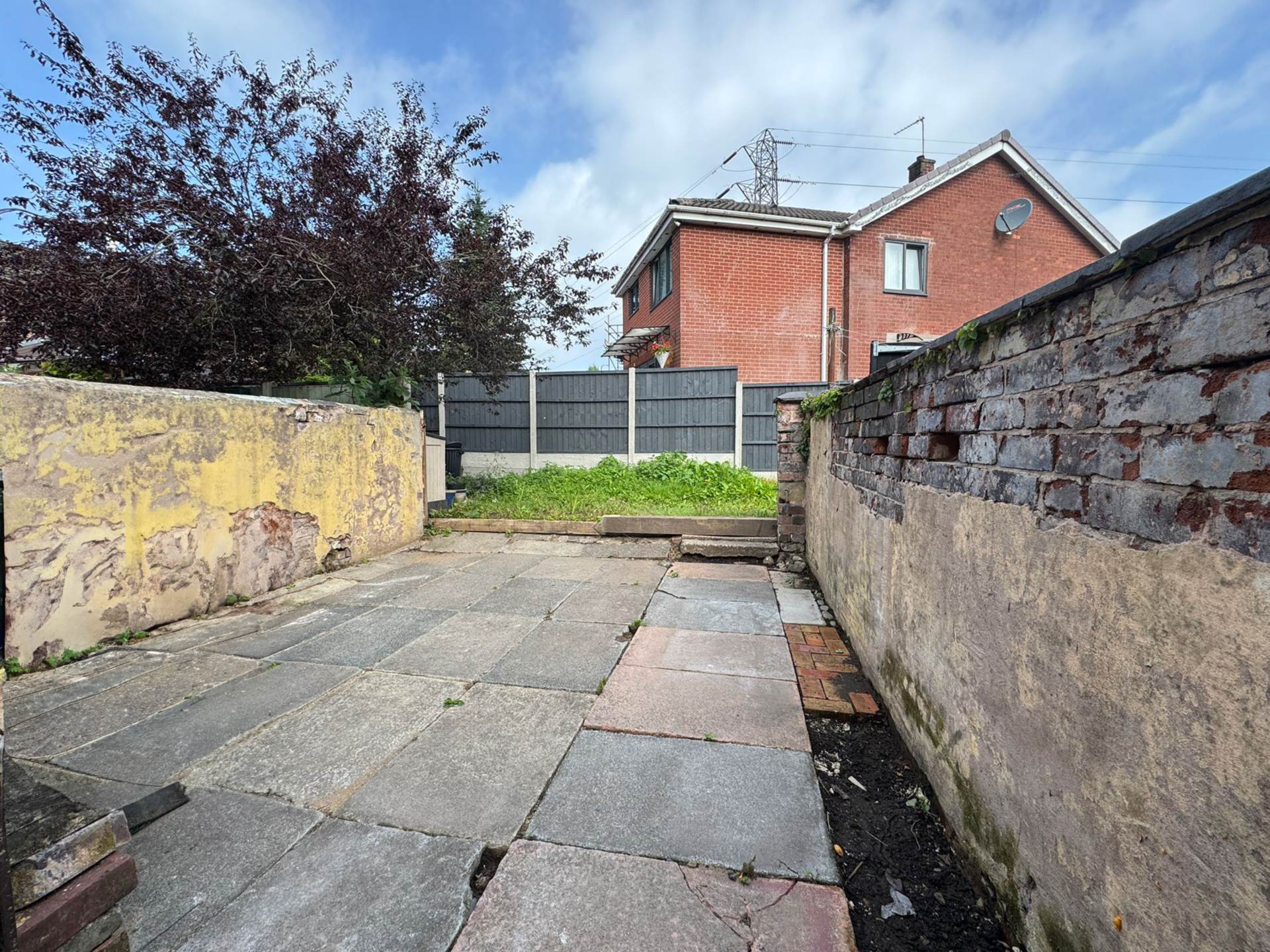 Additional Property Image 2 bedroom Terraced to rent in Oldham 15