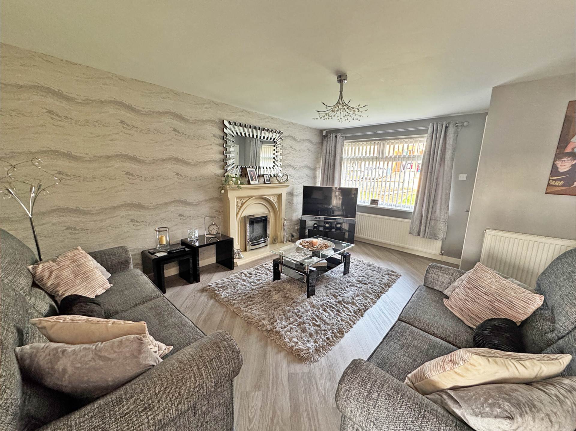 Additional Property Image 3 bedroom Semi Detached for sale in Oldham 2