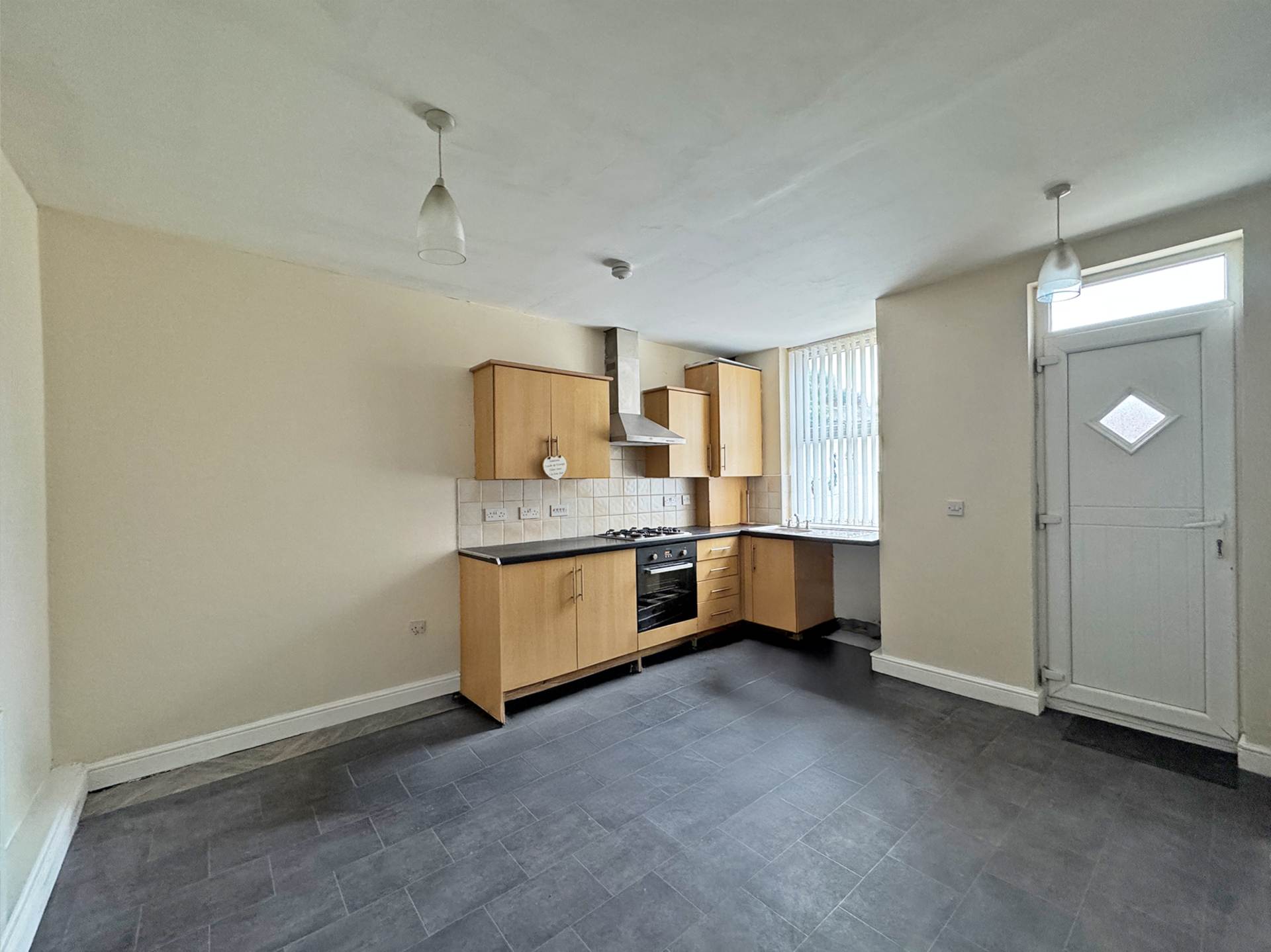 Additional Property Image 3 bedroom Terraced for sale in Oldham 5