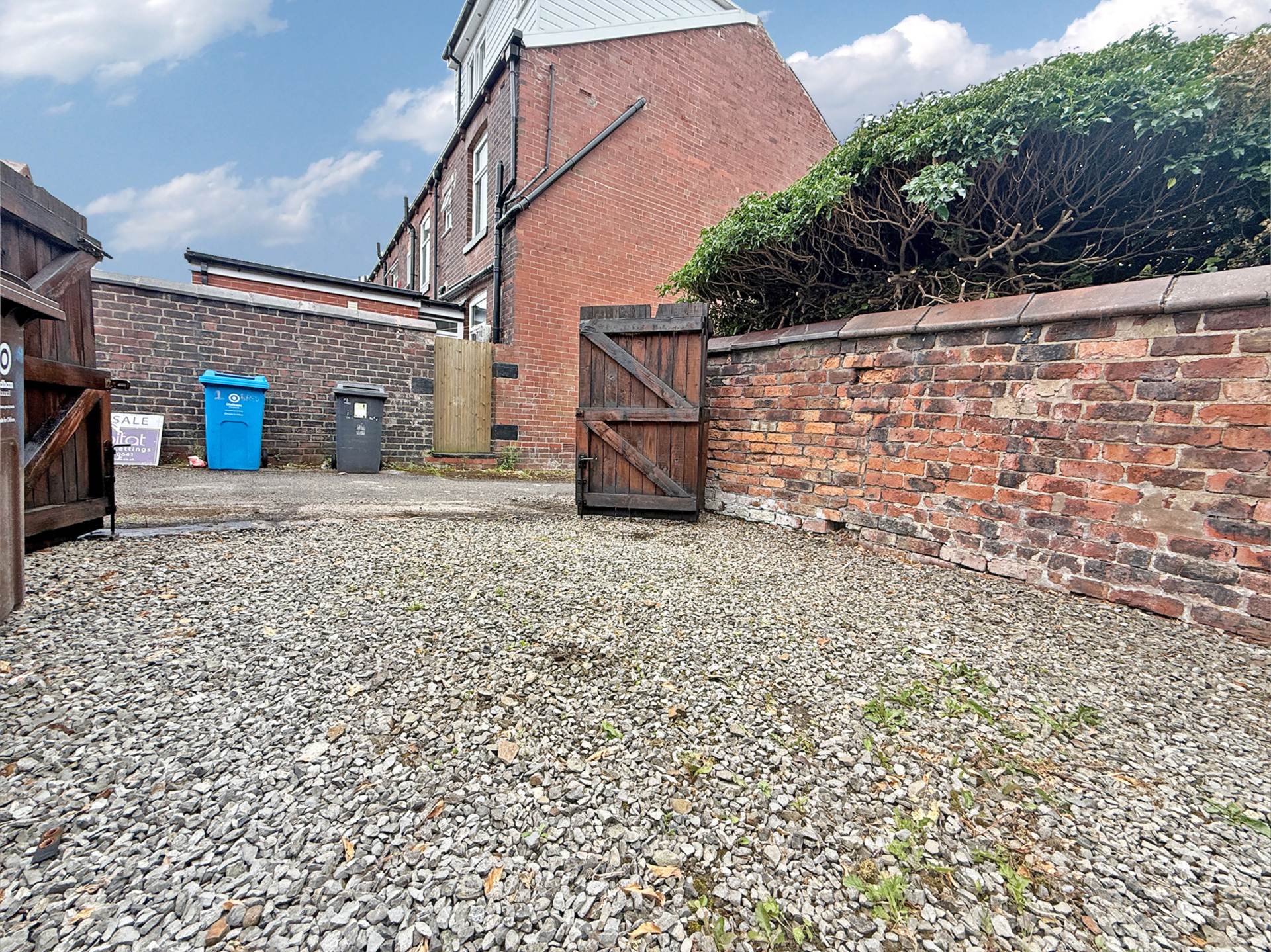 Additional Property Image 3 bedroom Terraced for sale in Oldham 12