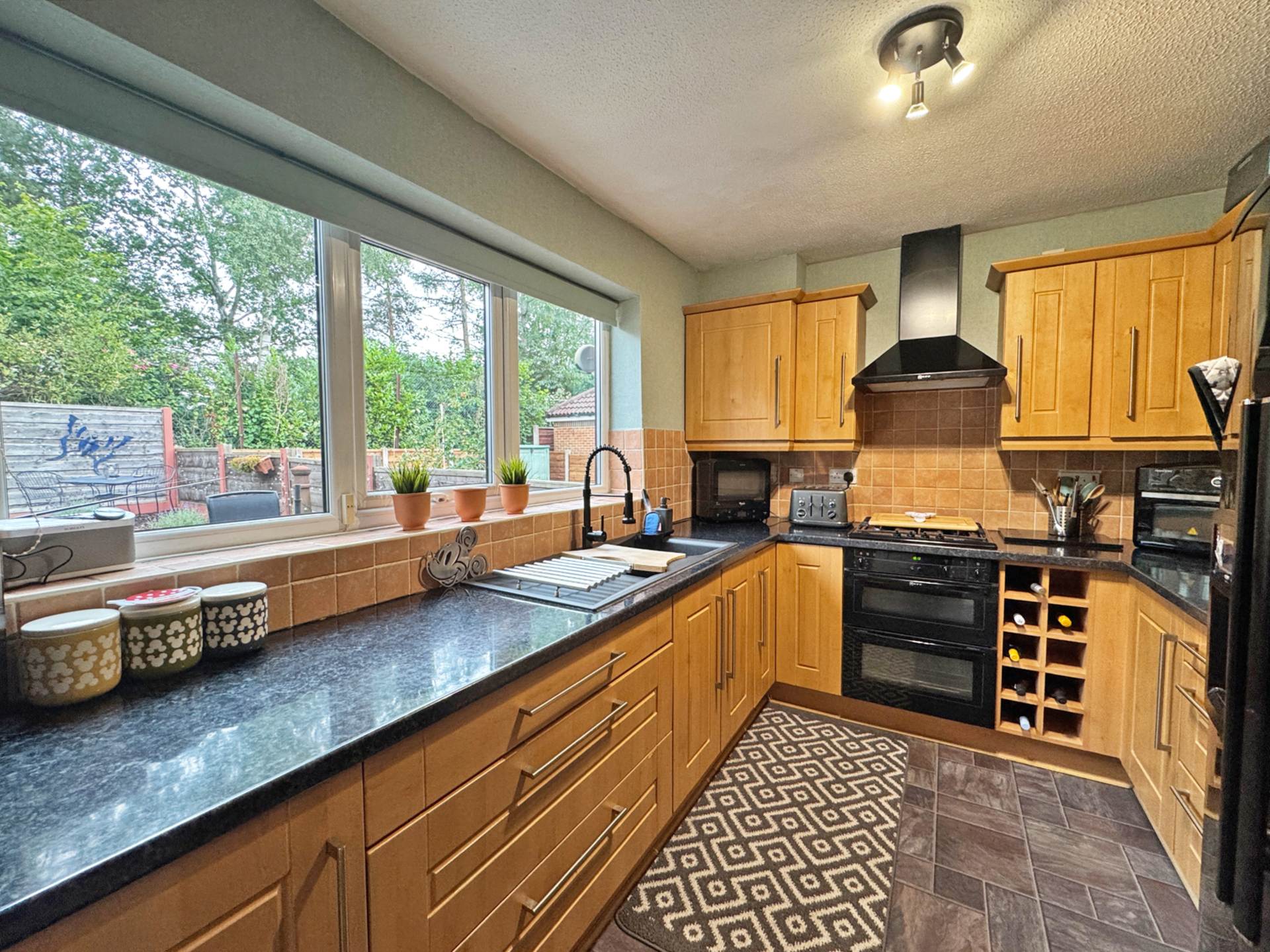 Additional Property Image 3 bedroom Detached for sale in Royton 7