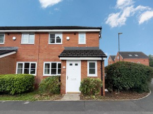 3 bedroom End of Terrace for sale in Oldham