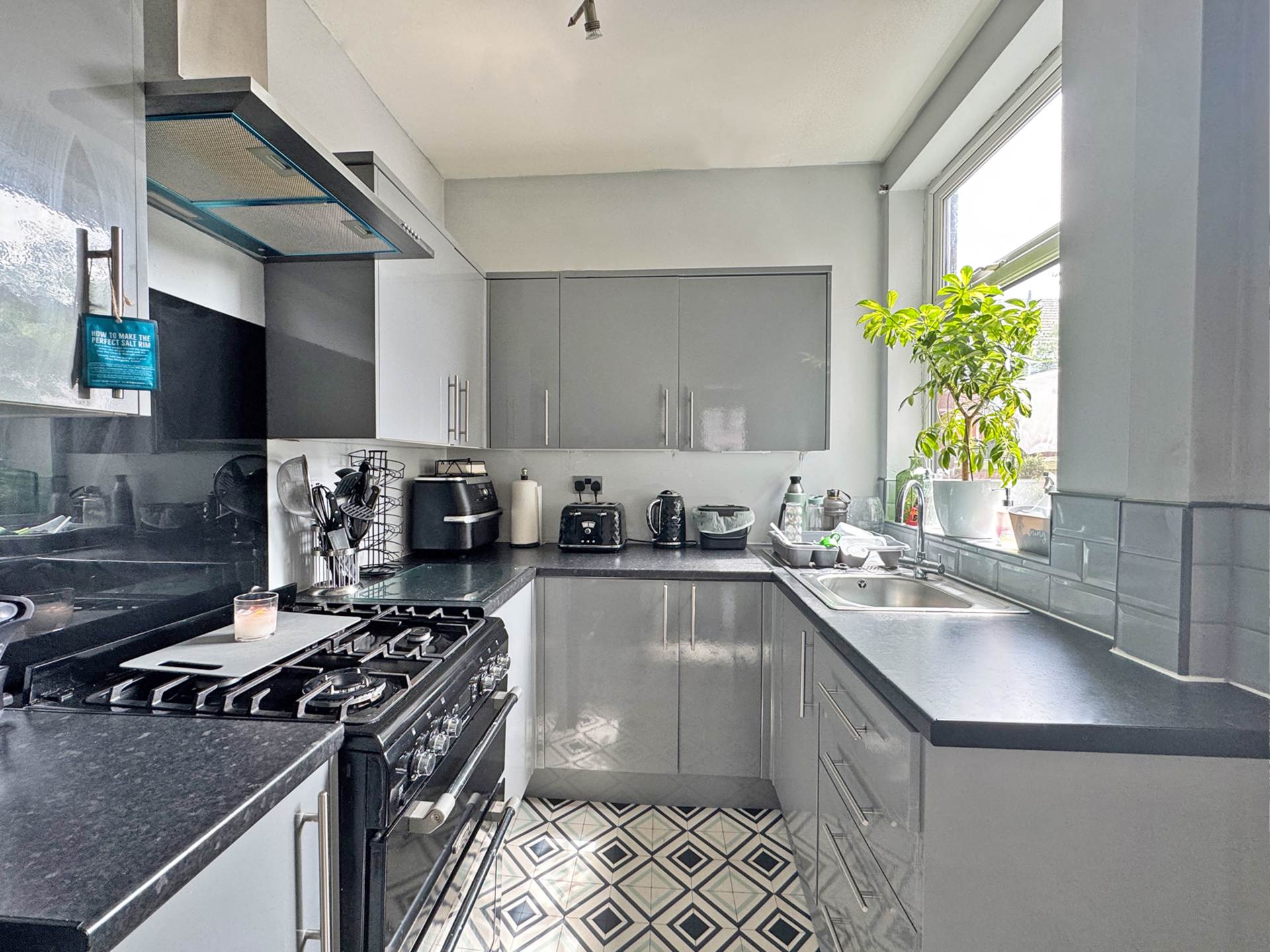 Additional Property Image 3 bedroom Terraced for sale in Oldham 6