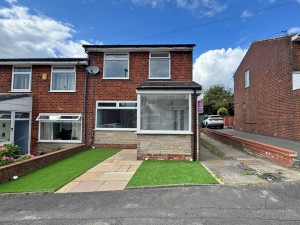 3 bedroom Semi Detached to rent in Oldham