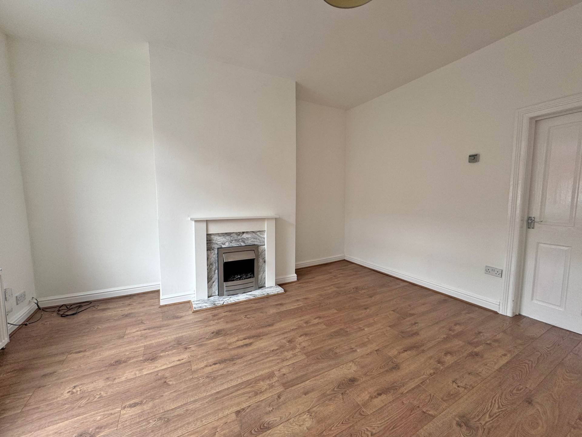Additional Property Image 2 bedroom Terraced to rent in Oldham 2