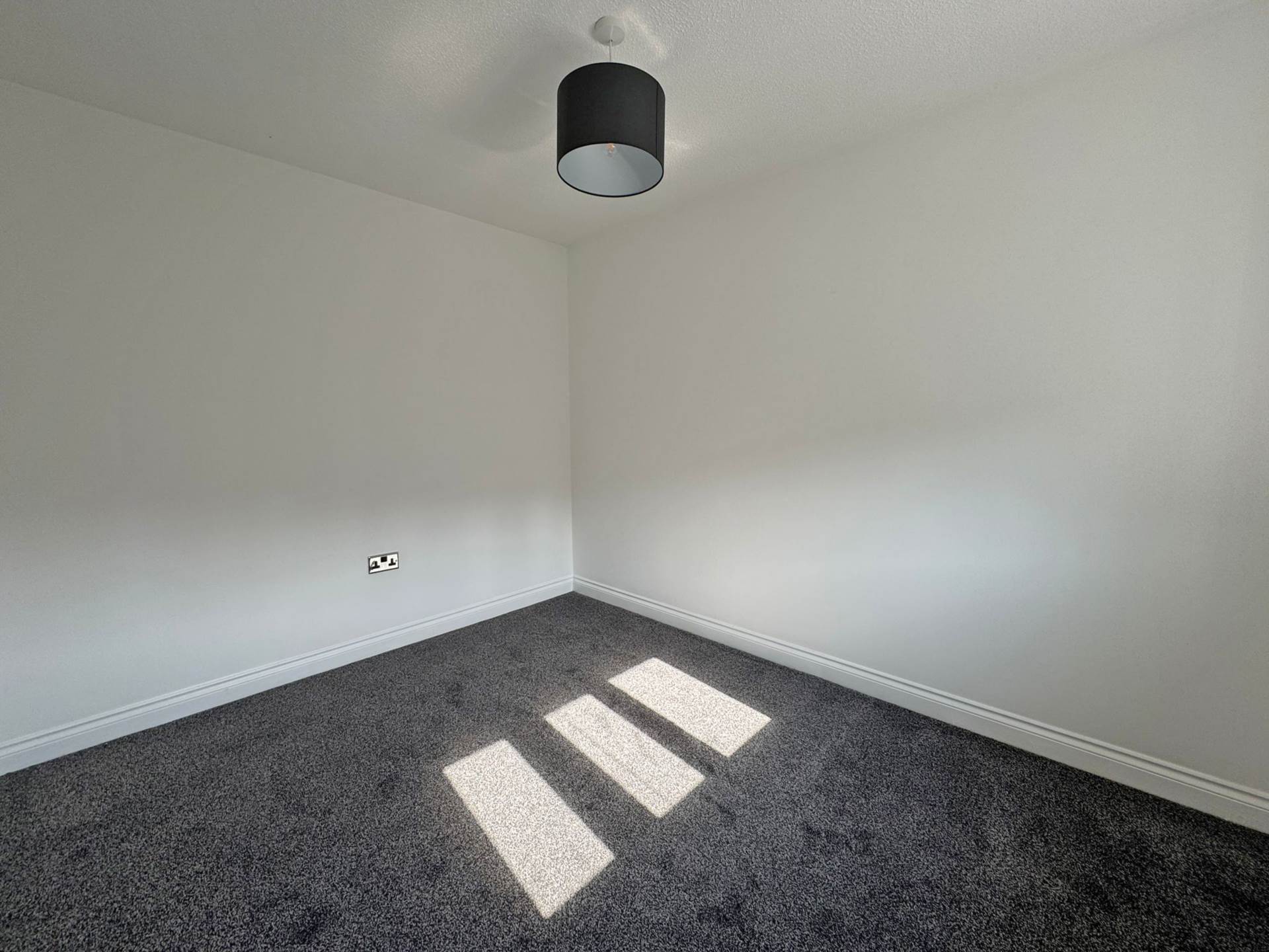 Additional Property Image 3 bedroom Terraced to rent in Oldham 11