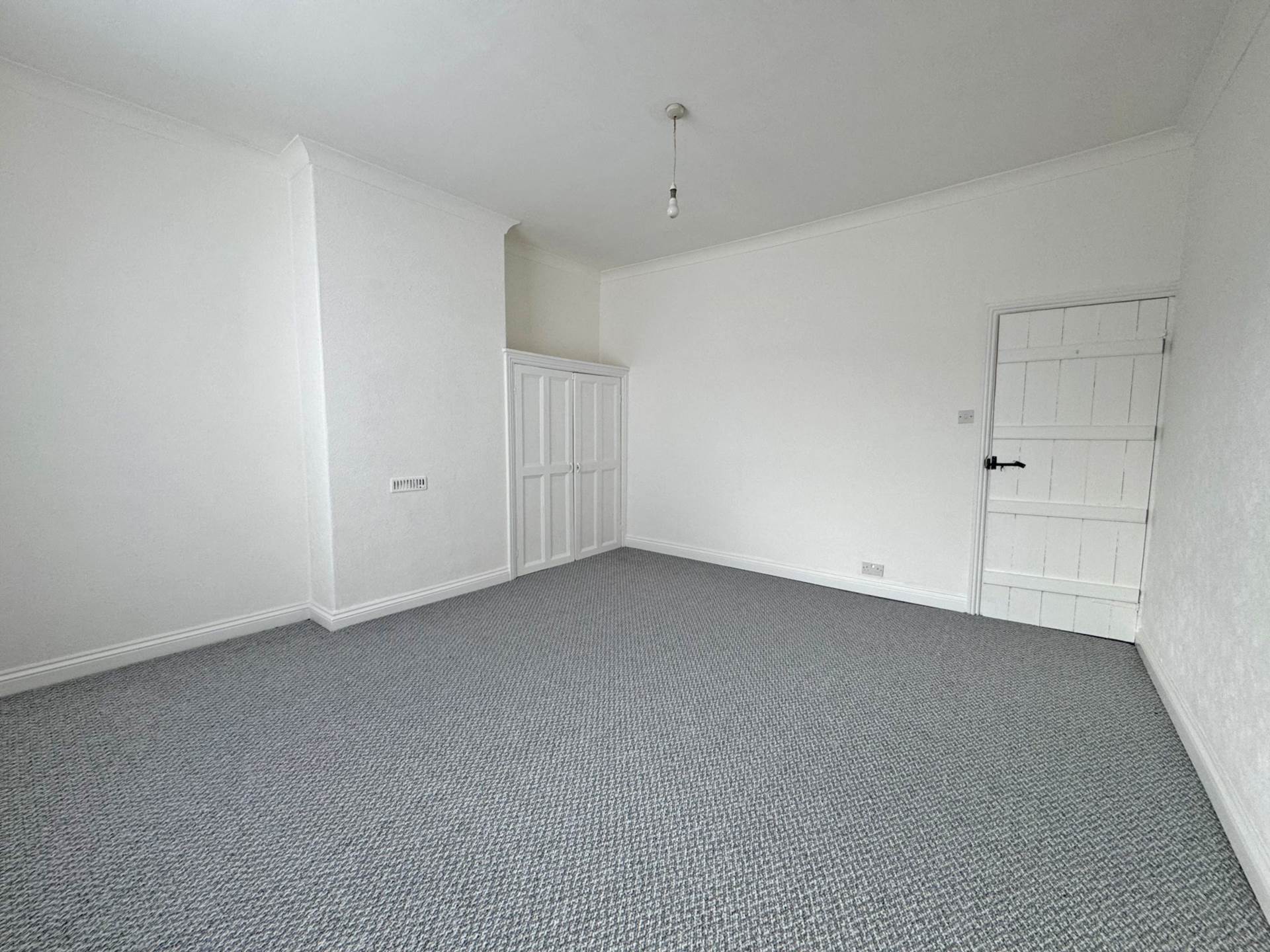 Additional Property Image 2 bedroom Terraced to rent in Oldham 8