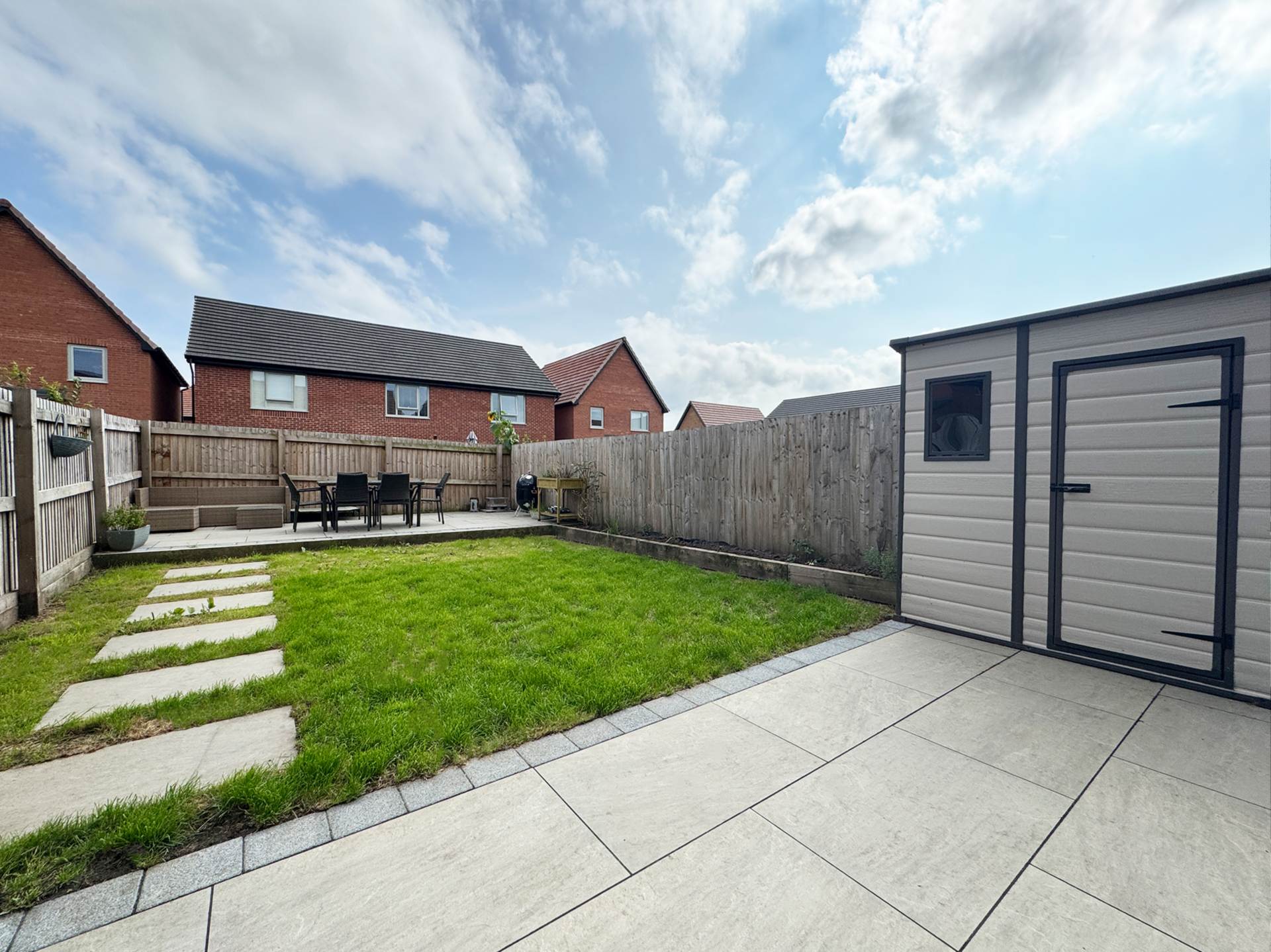 Additional Property Image 3 bedroom Semi Detached for sale in Oldham 8