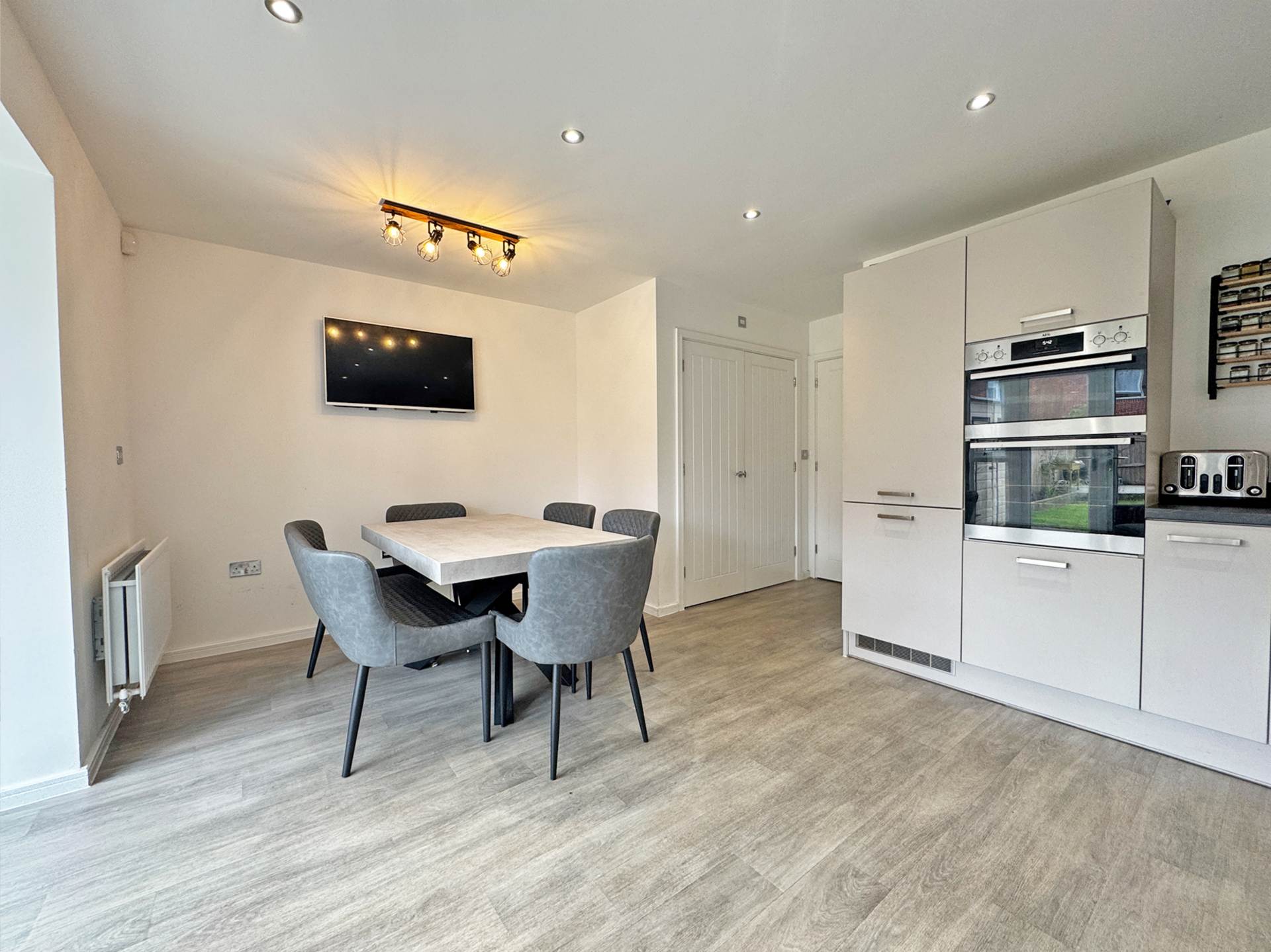 Additional Property Image 3 bedroom Semi Detached for sale in Oldham 17