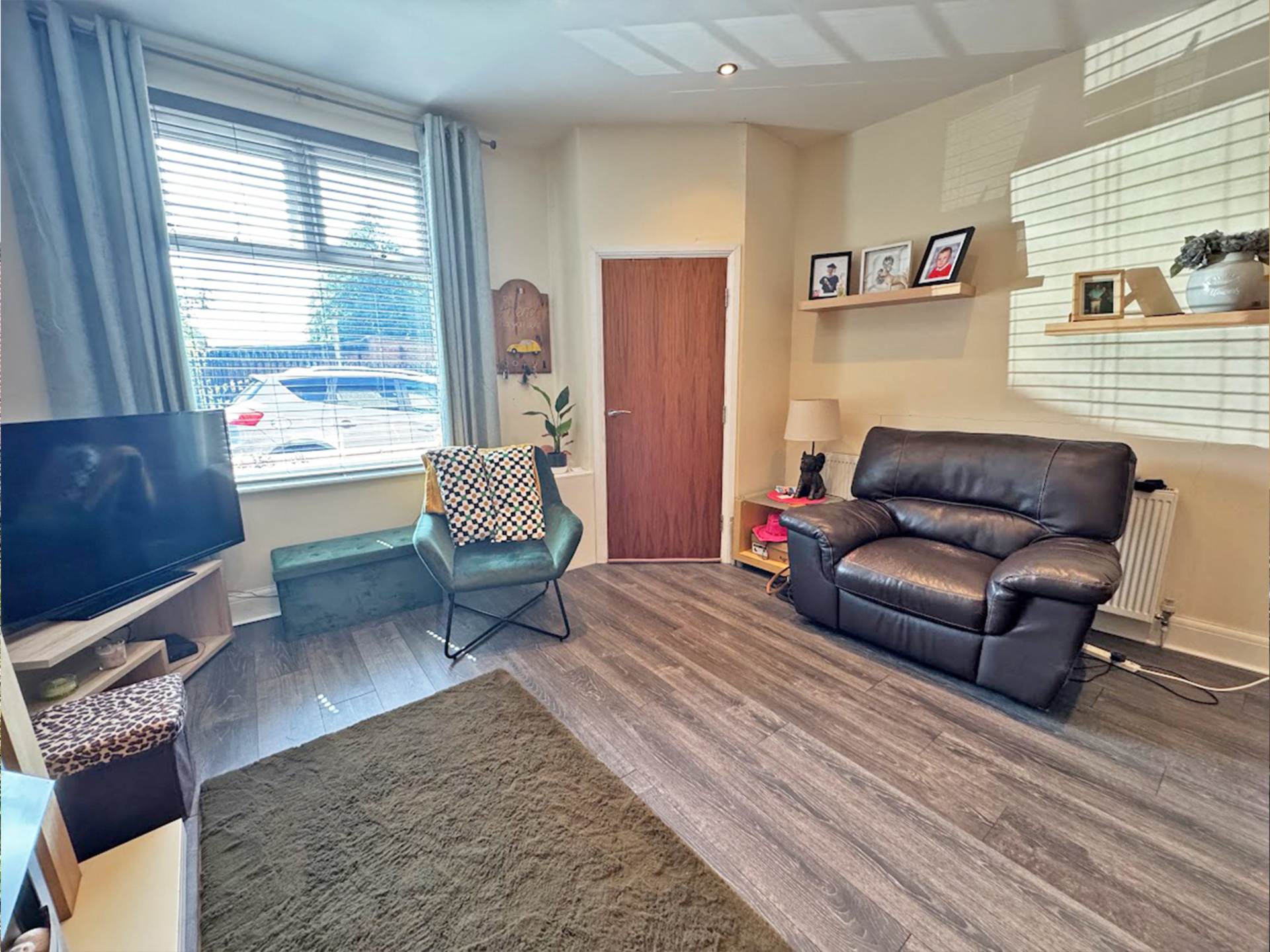 Additional Property Image 2 bedroom Terraced for sale in Oldham 3