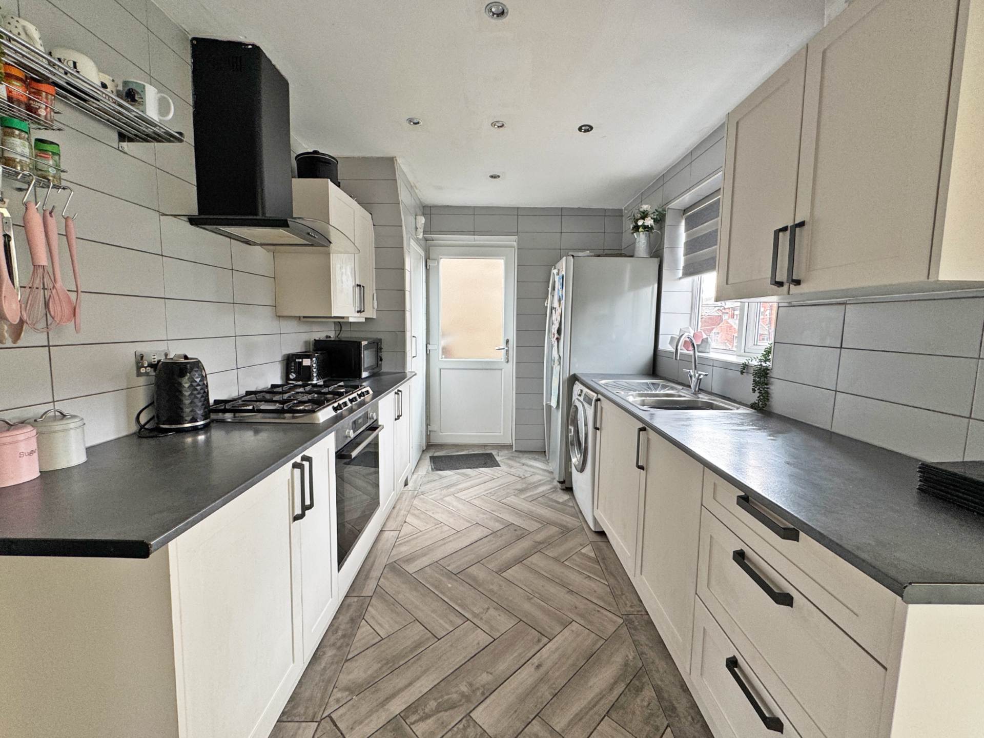 Additional Property Image 3 bedroom Semi Detached for sale in Oldham 6