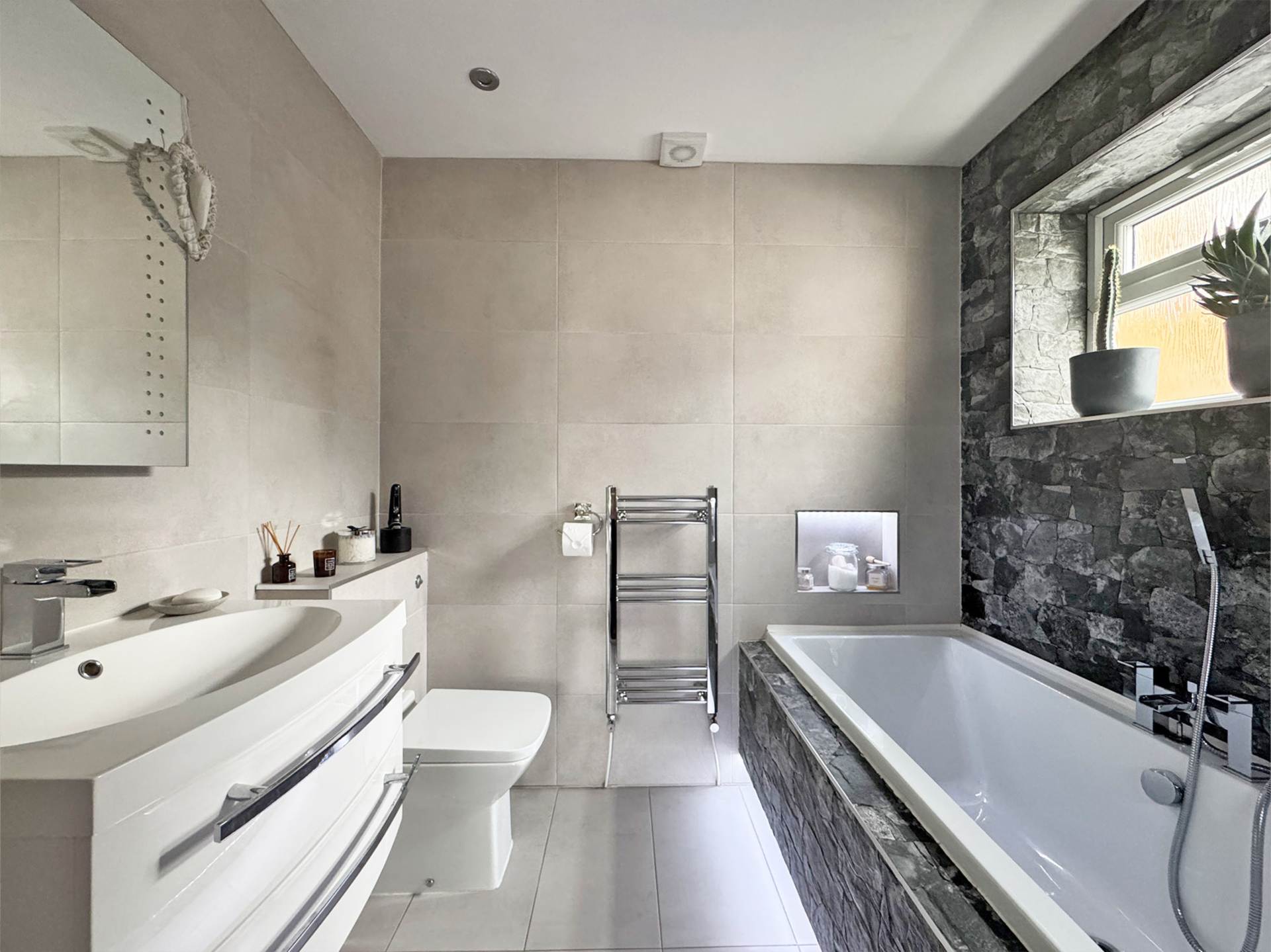 Additional Property Image 4 bedroom Semi Detached for sale in Oldham 4