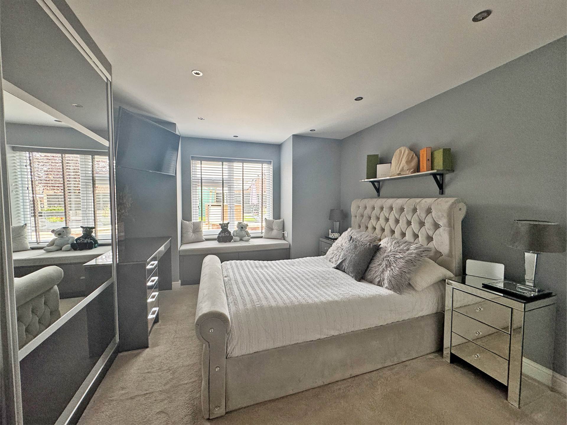 Additional Property Image 4 bedroom Semi Detached for sale in Oldham 17