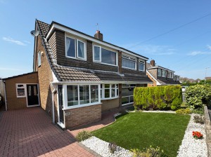 4 bedroom Semi Detached for sale in Oldham